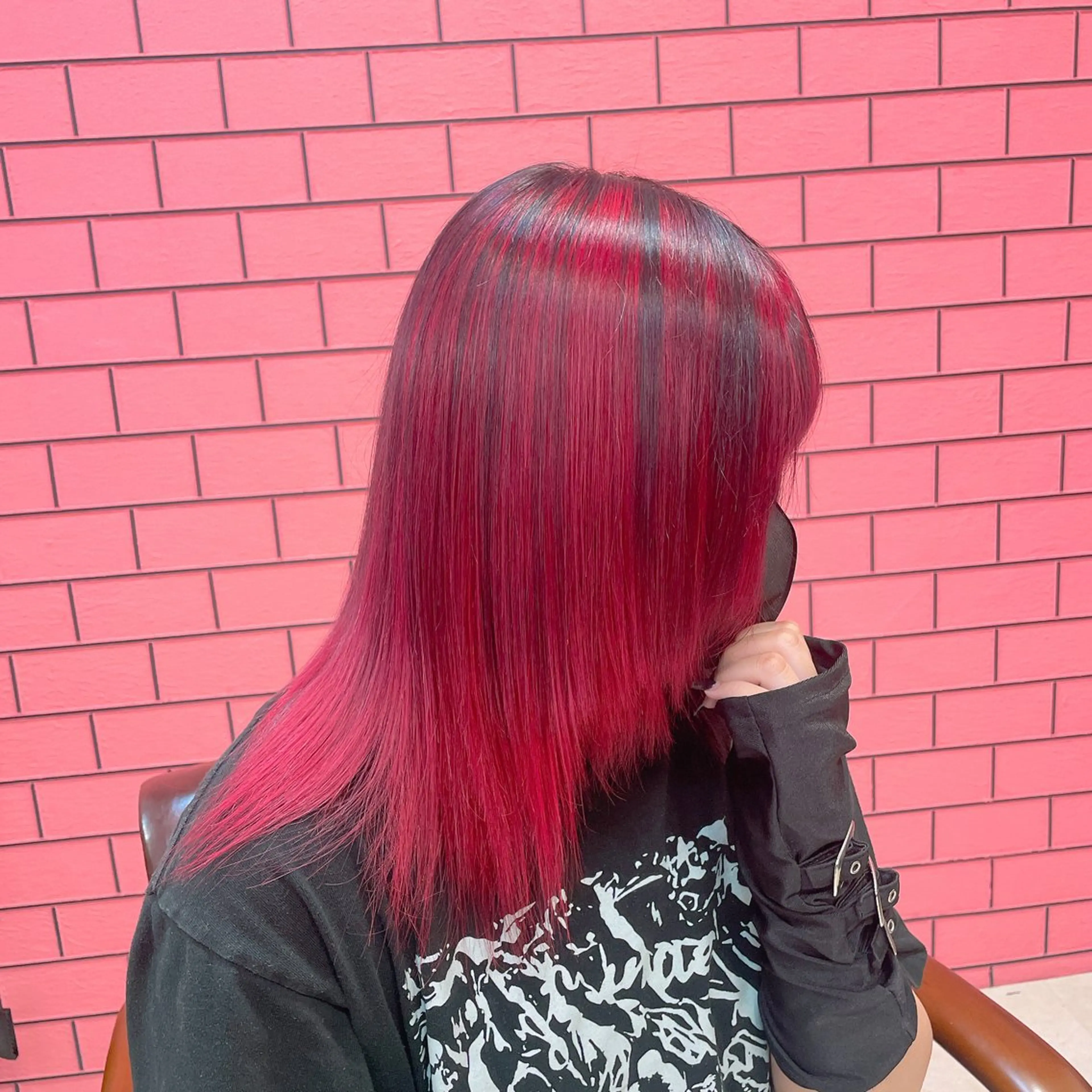 セミロング カラー バレイヤージュ ブリーチ ケアブリーチ ダブルカラー イヤリングカラー ヘアカラー トリートメント デザインカラー髪質 改善Lilithのその他イメージ