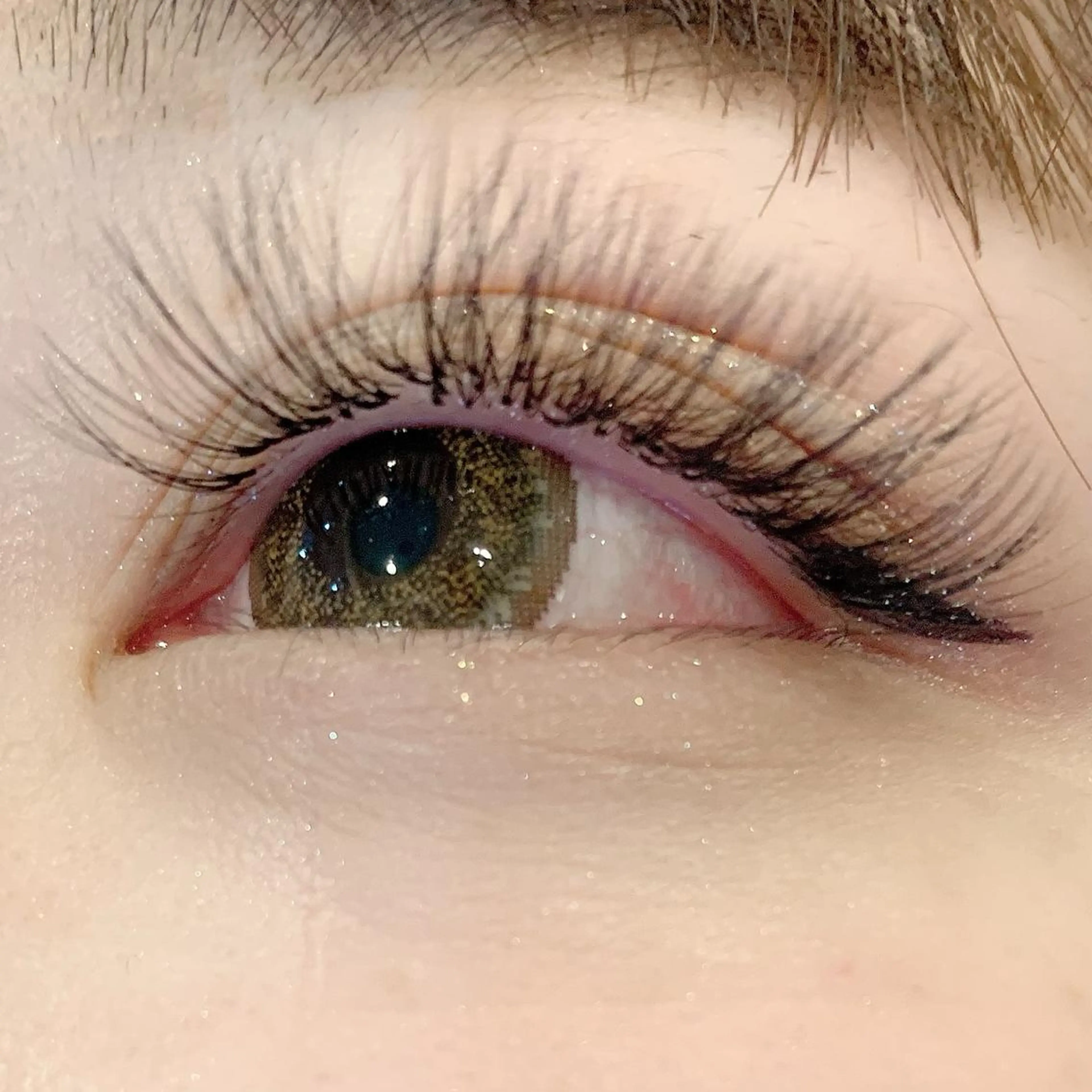 マツエク・マツパ ボリュームラッシュ Millie ainee 店長　神のマツエク・マツパデザイン