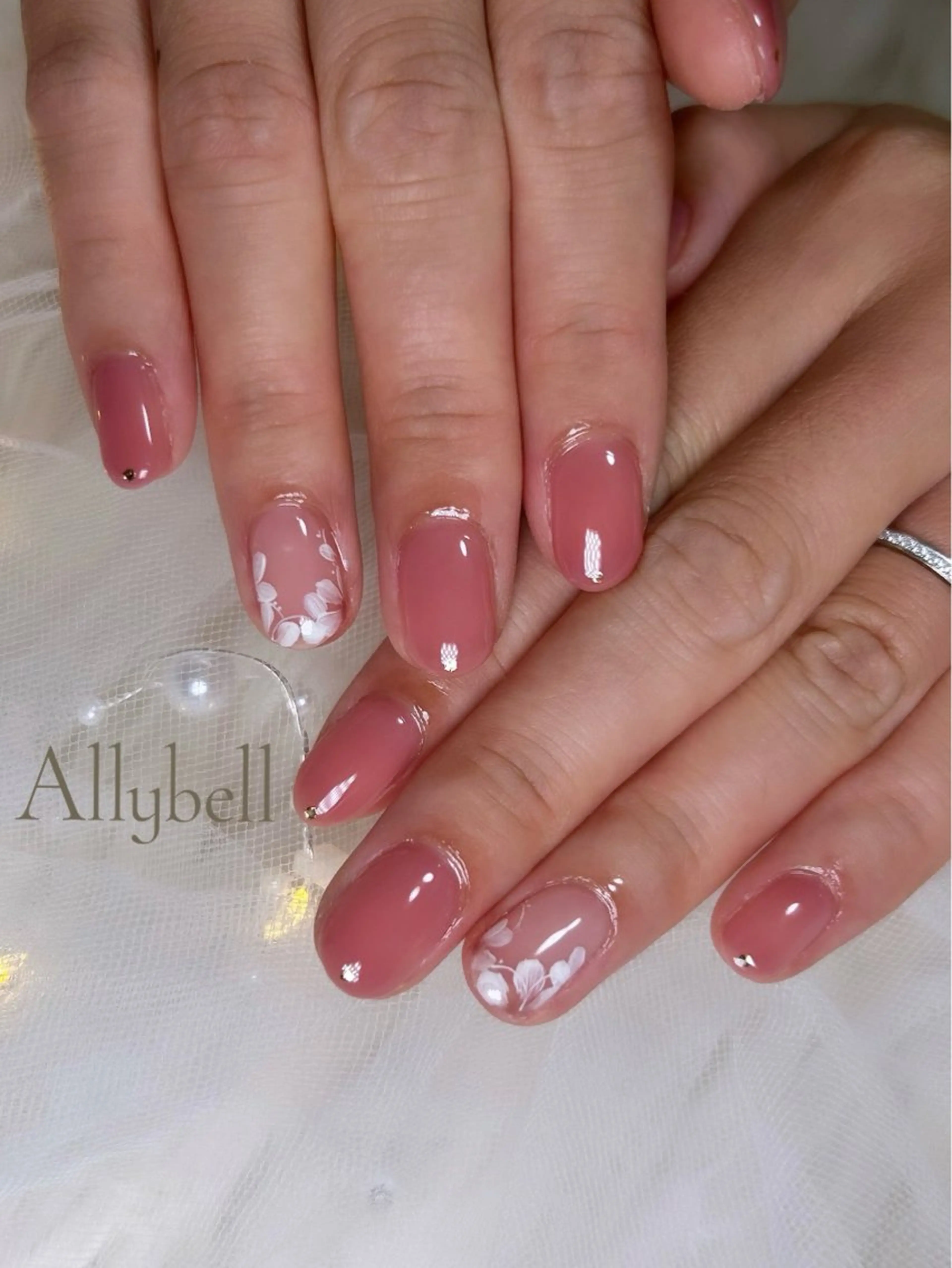 ネイル Allybell🫧 yuriのネイルデザイン