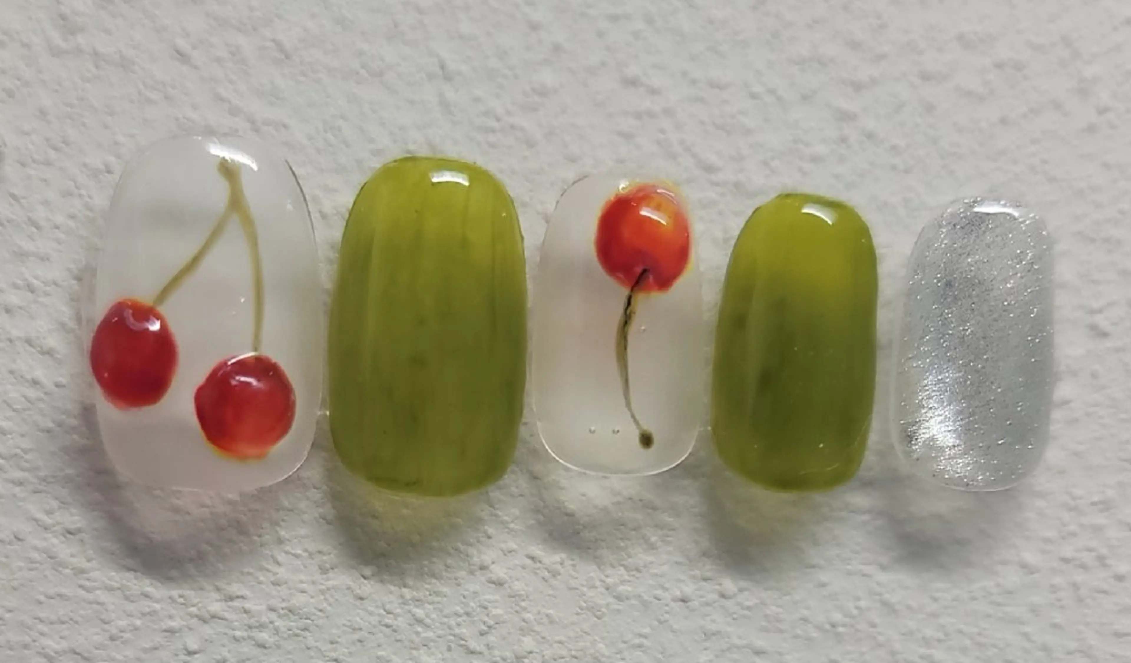 ネイル 🌲🌳🚪iiit o🌲🌳🌲のネイルデザイン