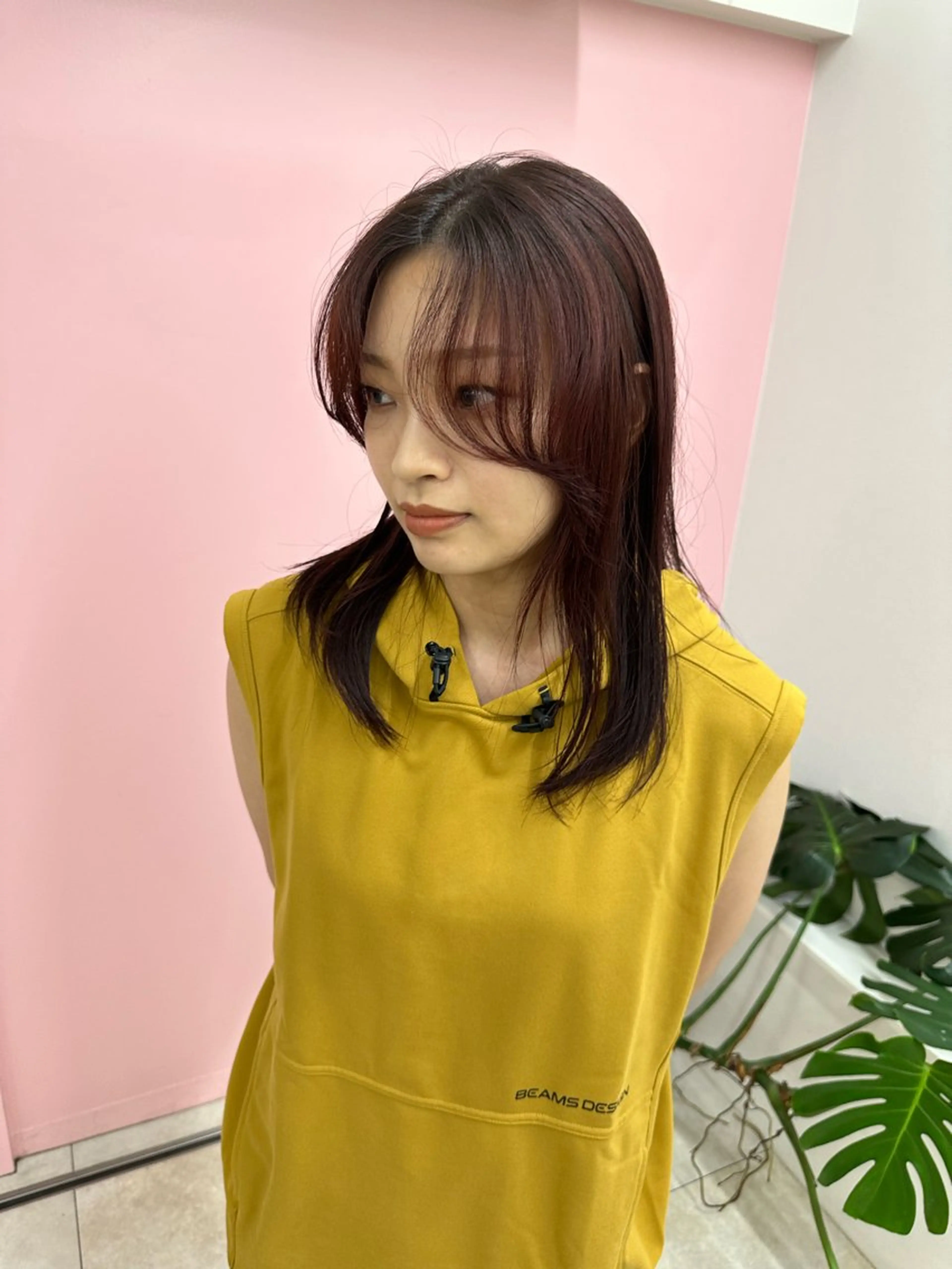 ロング カラー パープルカラー レッドカラー 林 莉央のヘアスタイル