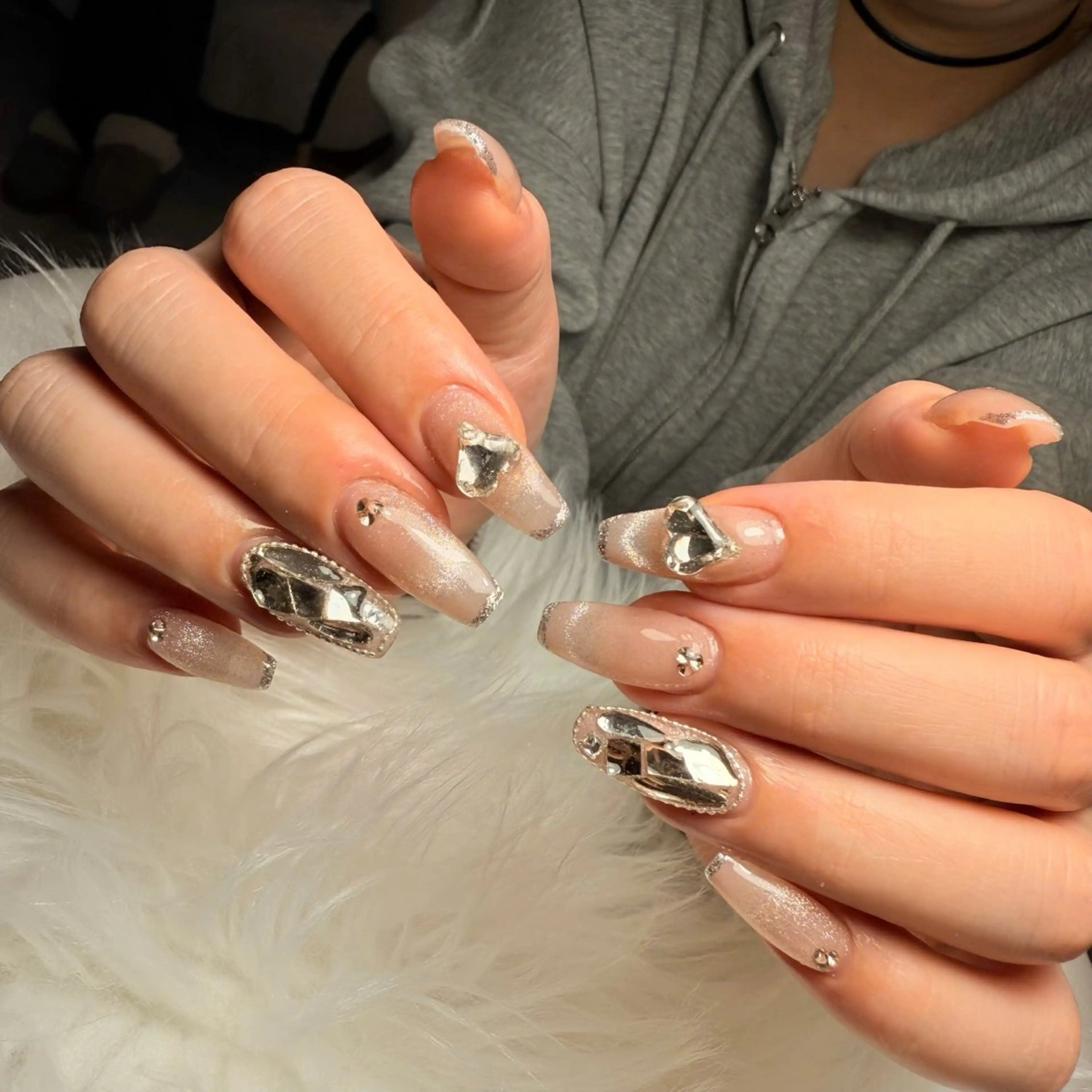 ネイル フレンチネイル キラキラネイル マグネットネイル ミラーネイル ニュアンスネイル ハンドネイル Lina所属・MeiMei Nail モデル募集のネイルデザイン