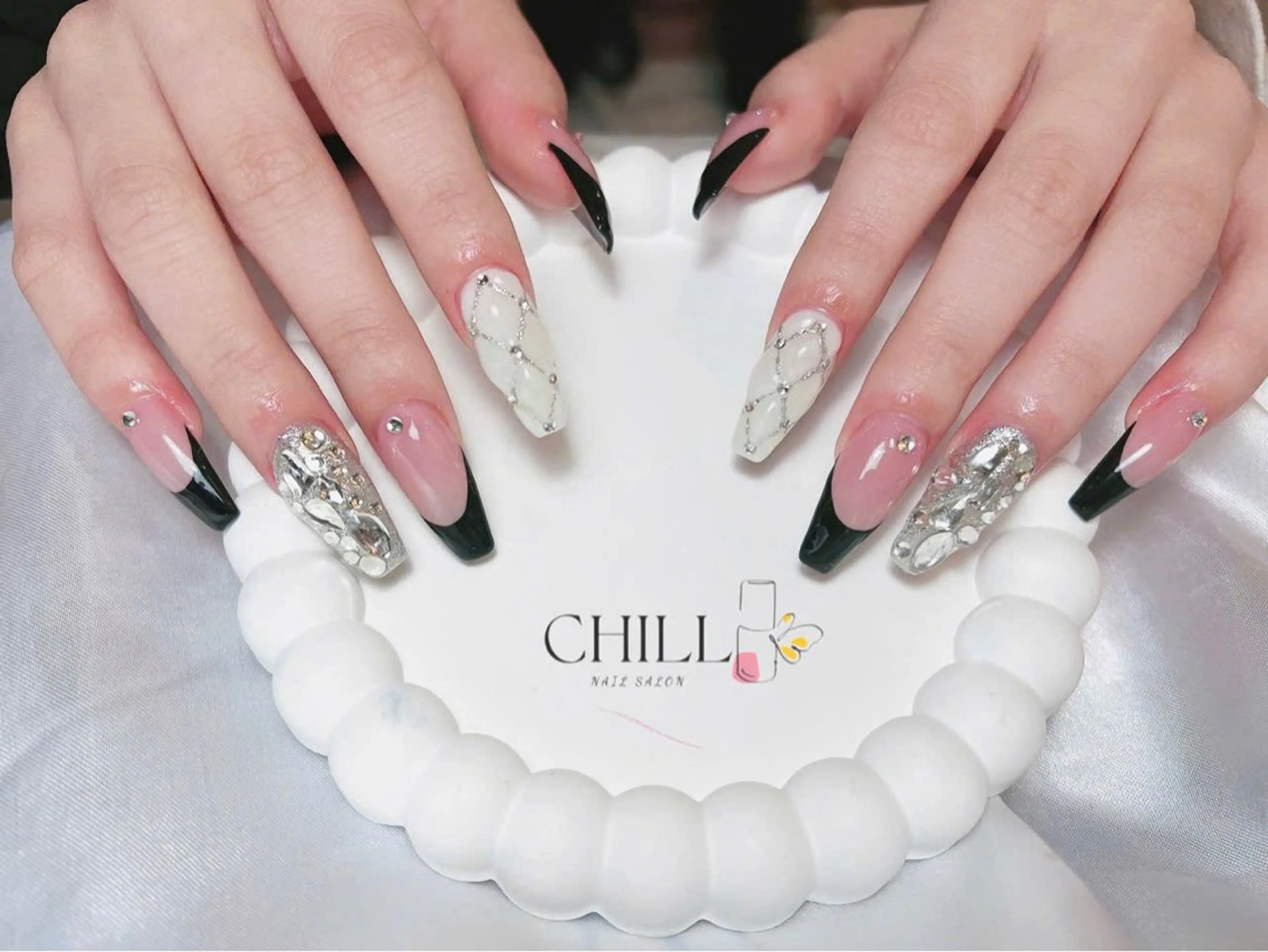 ネイル ハンドネイル Nail salon CHILL 【ネイルサロン チル】大須店所属・Nailsalon CHILL大須店💅のネイルデザイン