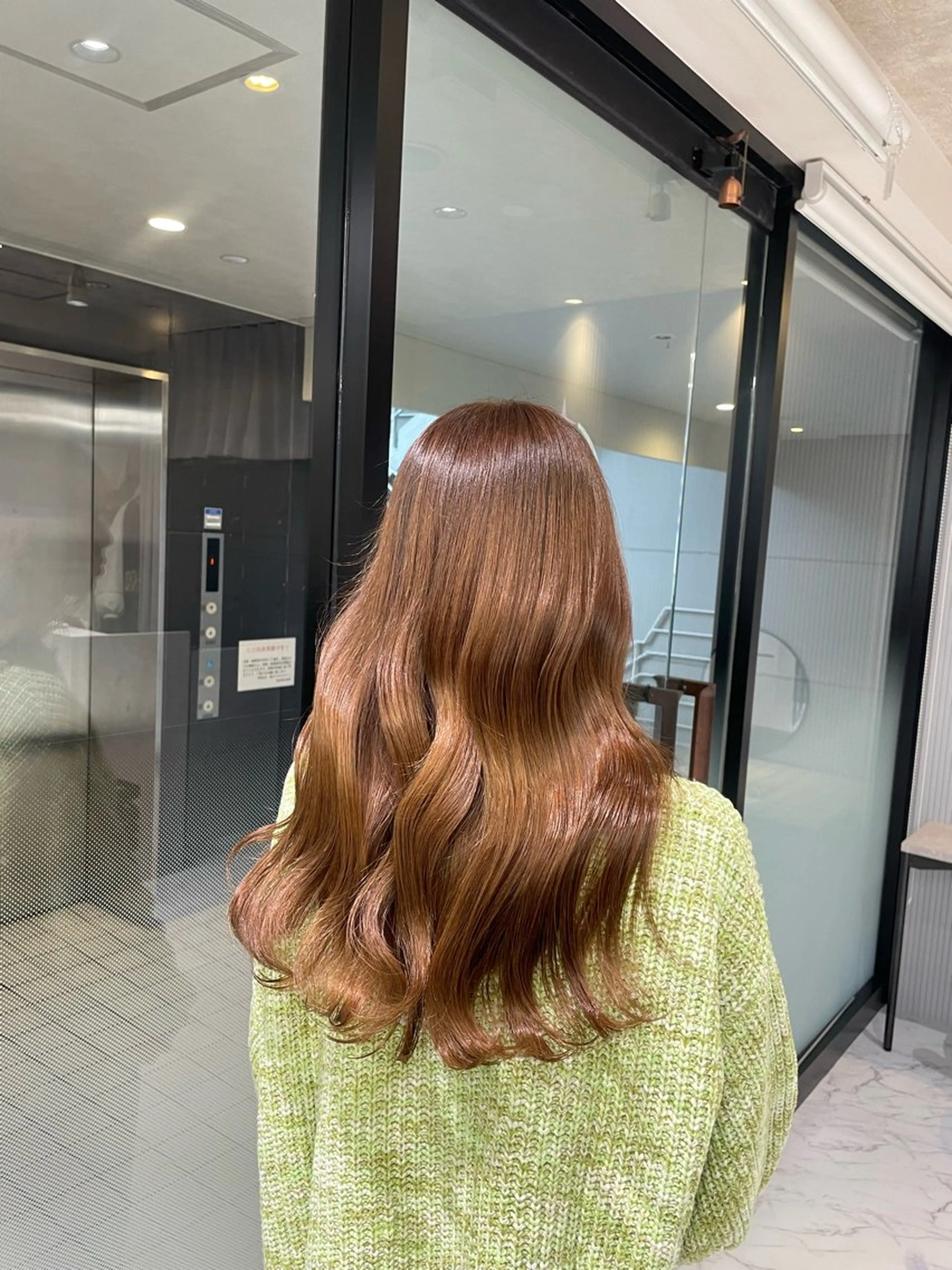 ロング カラー RAF Sakuraのヘアスタイル