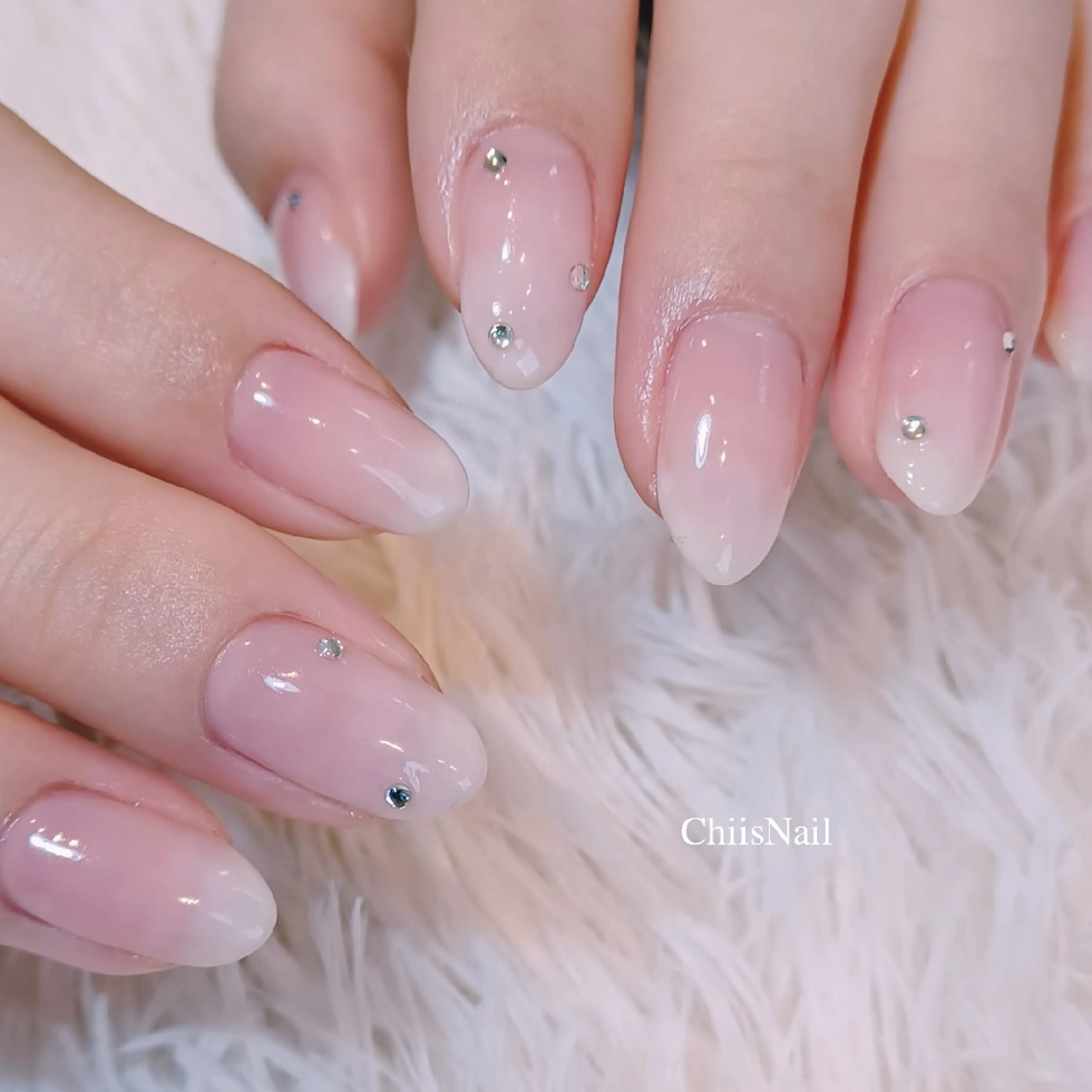 ネイル アートネイル ハンドネイル ChiisNail ﾁｨｽﾞﾈｲﾙのネイルデザイン