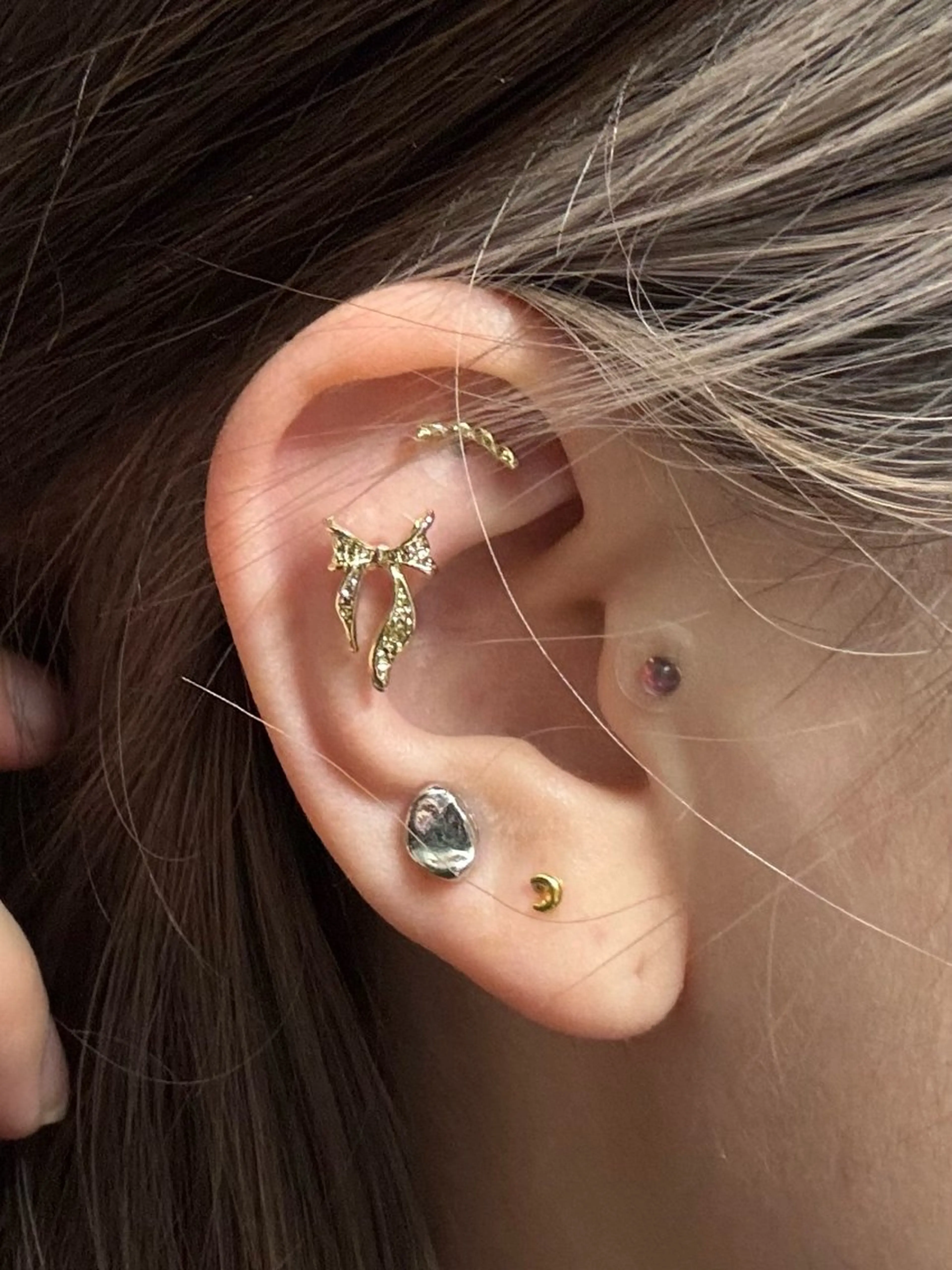 🎀ヘアアレンジ➕耳ツボジュエリー💎の写真