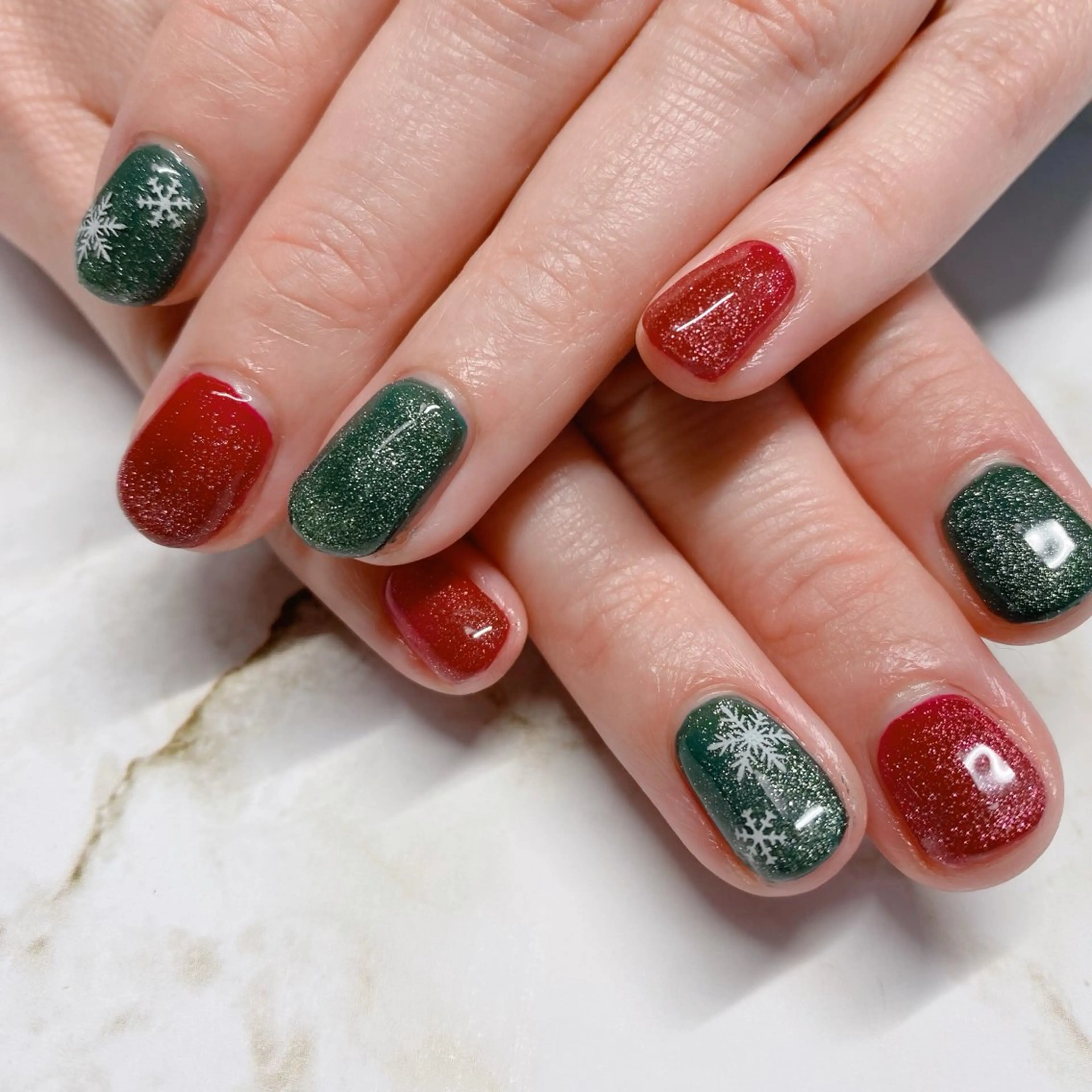 ネイル キラキラネイル マグネットネイル ハンドネイル Honda Kaoriのネイルデザイン