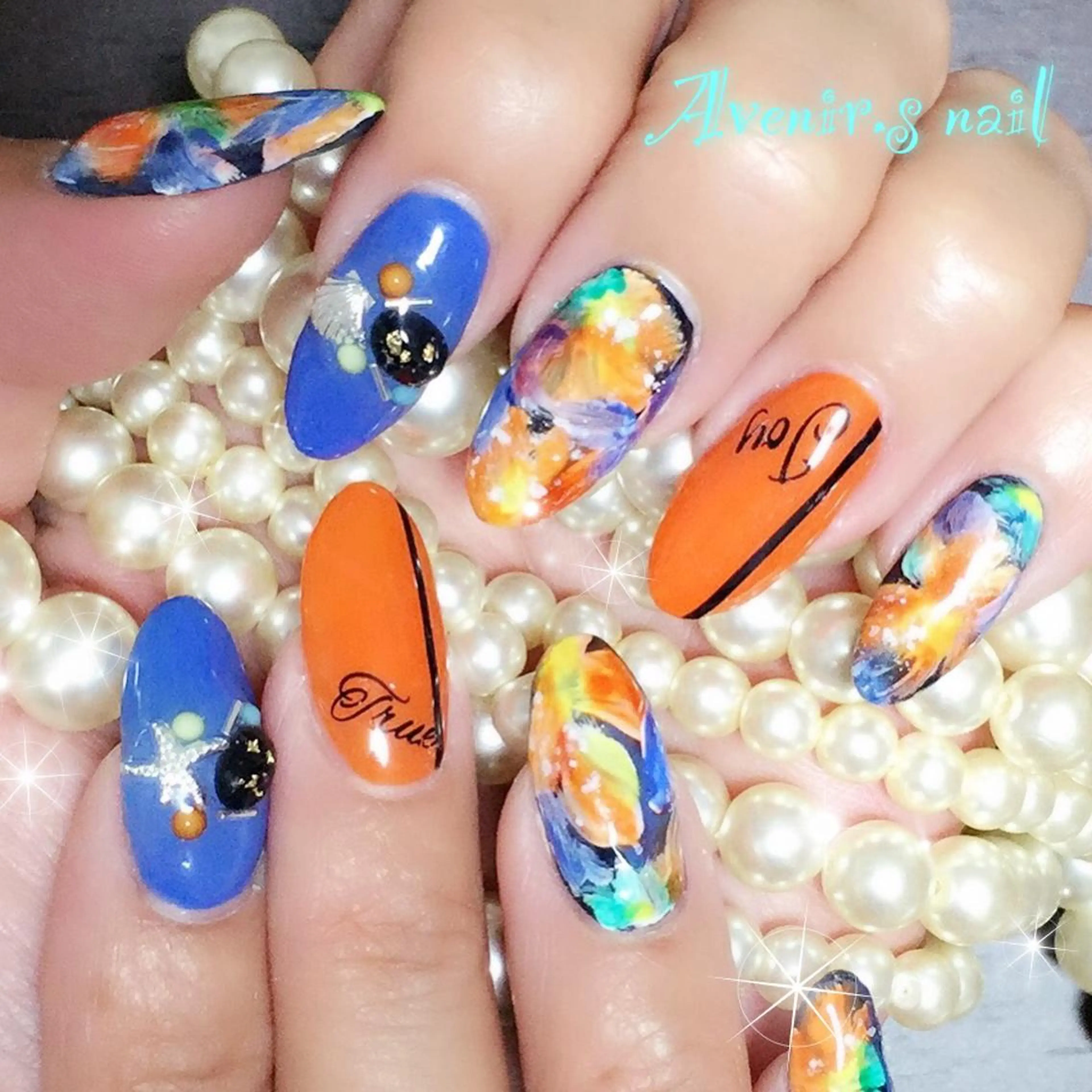 ネイル アートネイル Home Salon Avenir.のネイルデザイン