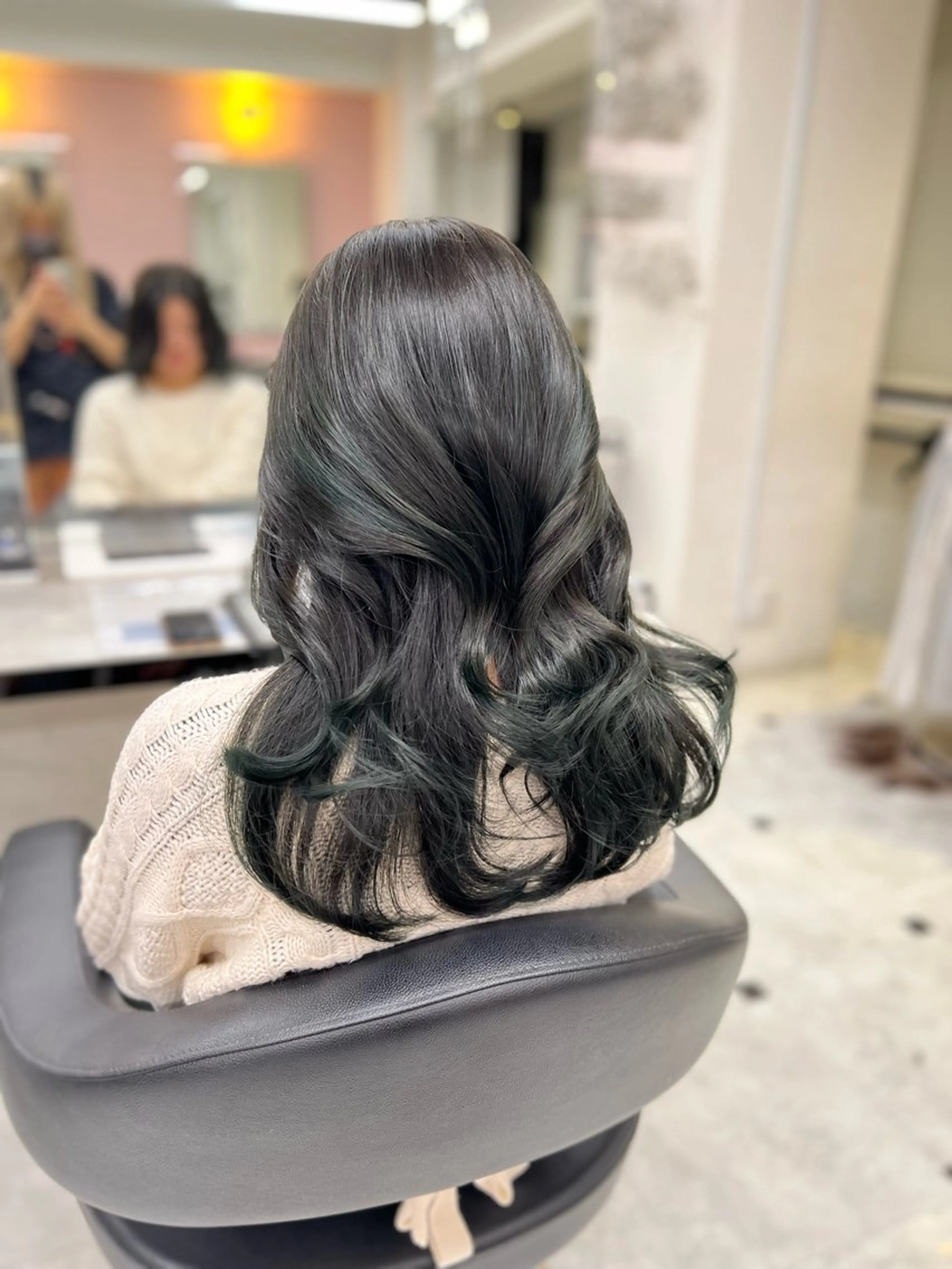 ロング カット ヘアカラー トリートメント ヘアセット まつパ/ケア ブリーチ/sEnAのヘアスタイル