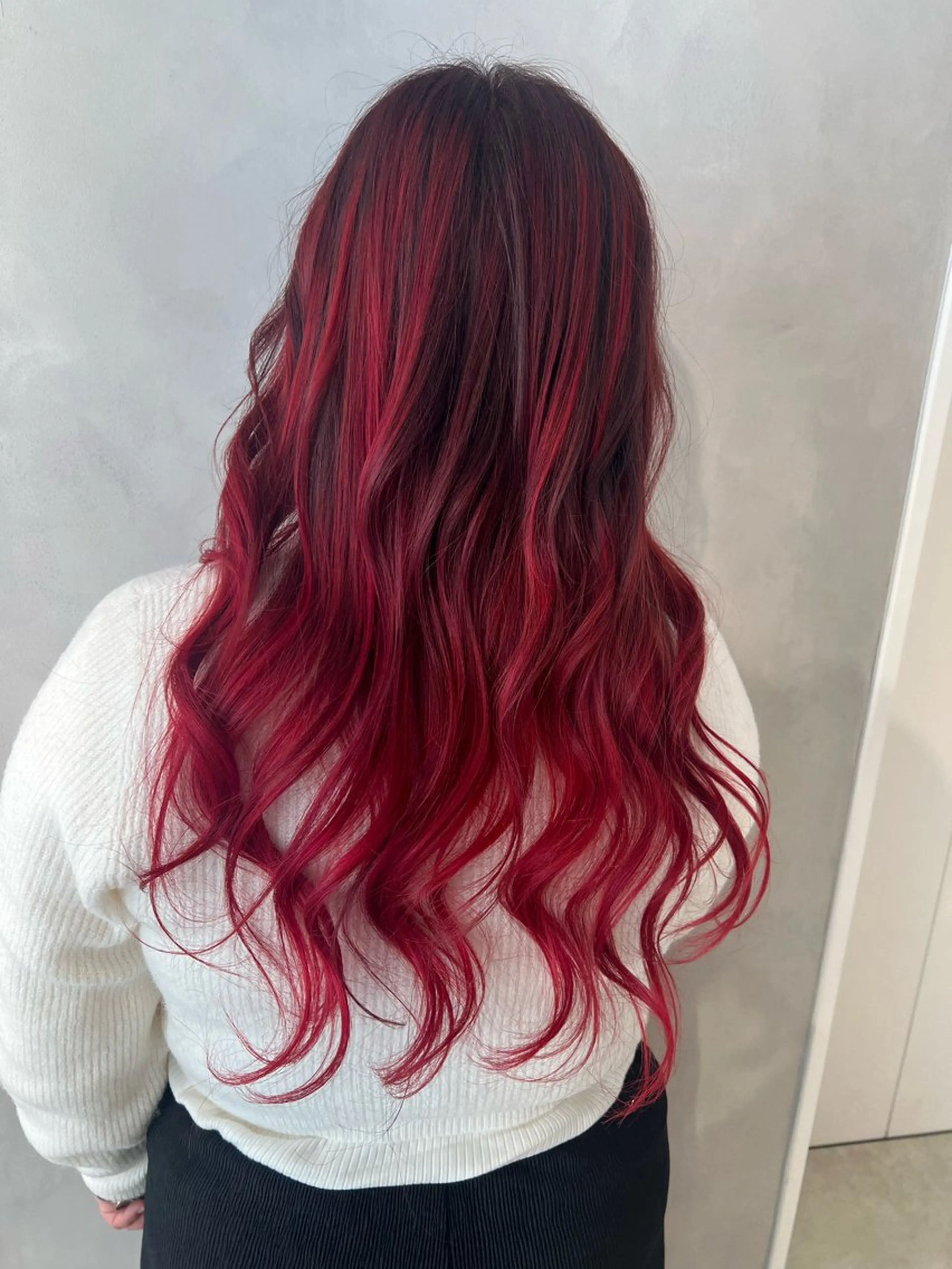 ロング カラー バレイヤージュ レッドカラー レイヤーカット ヘアカラー トリートメント 渋谷ハイトーン/ デザインカラー阿部のヘアスタイル