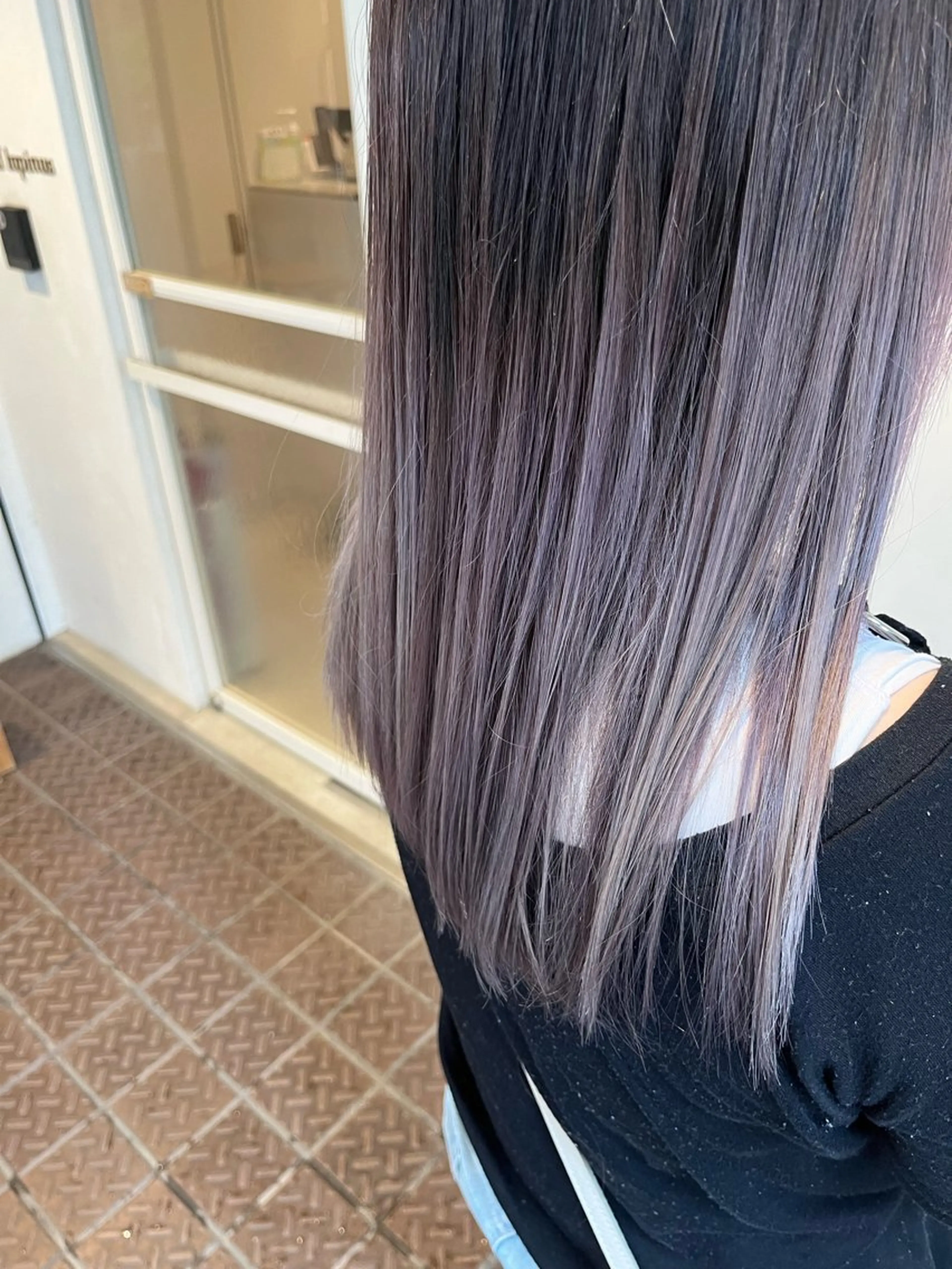 セミロング カラー ブリーチ 艶髪ブリーチ/レイヤ ー/竹本幸希のヘアスタイル