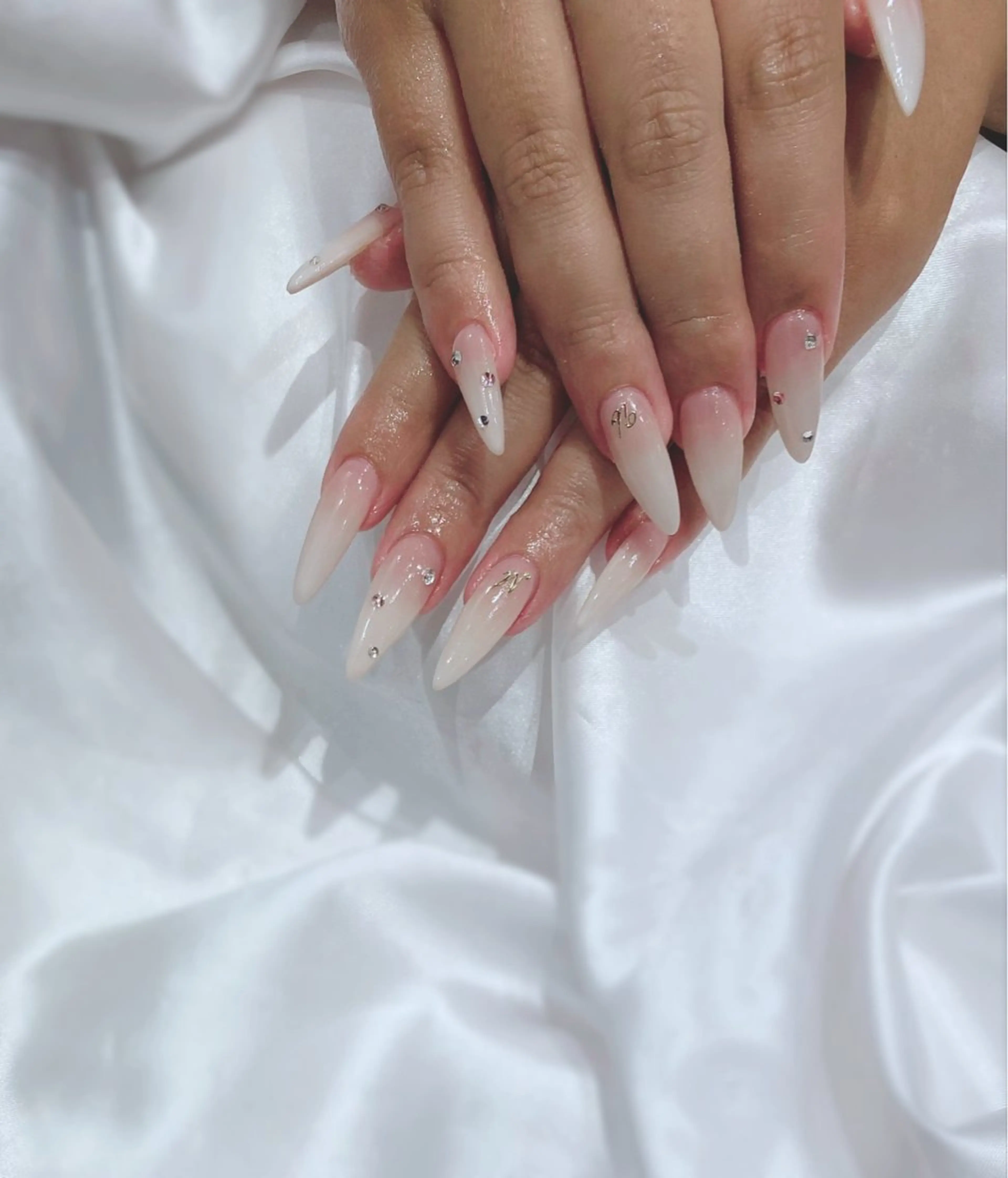 ネイル ESPOIR Ｎのネイルデザイン