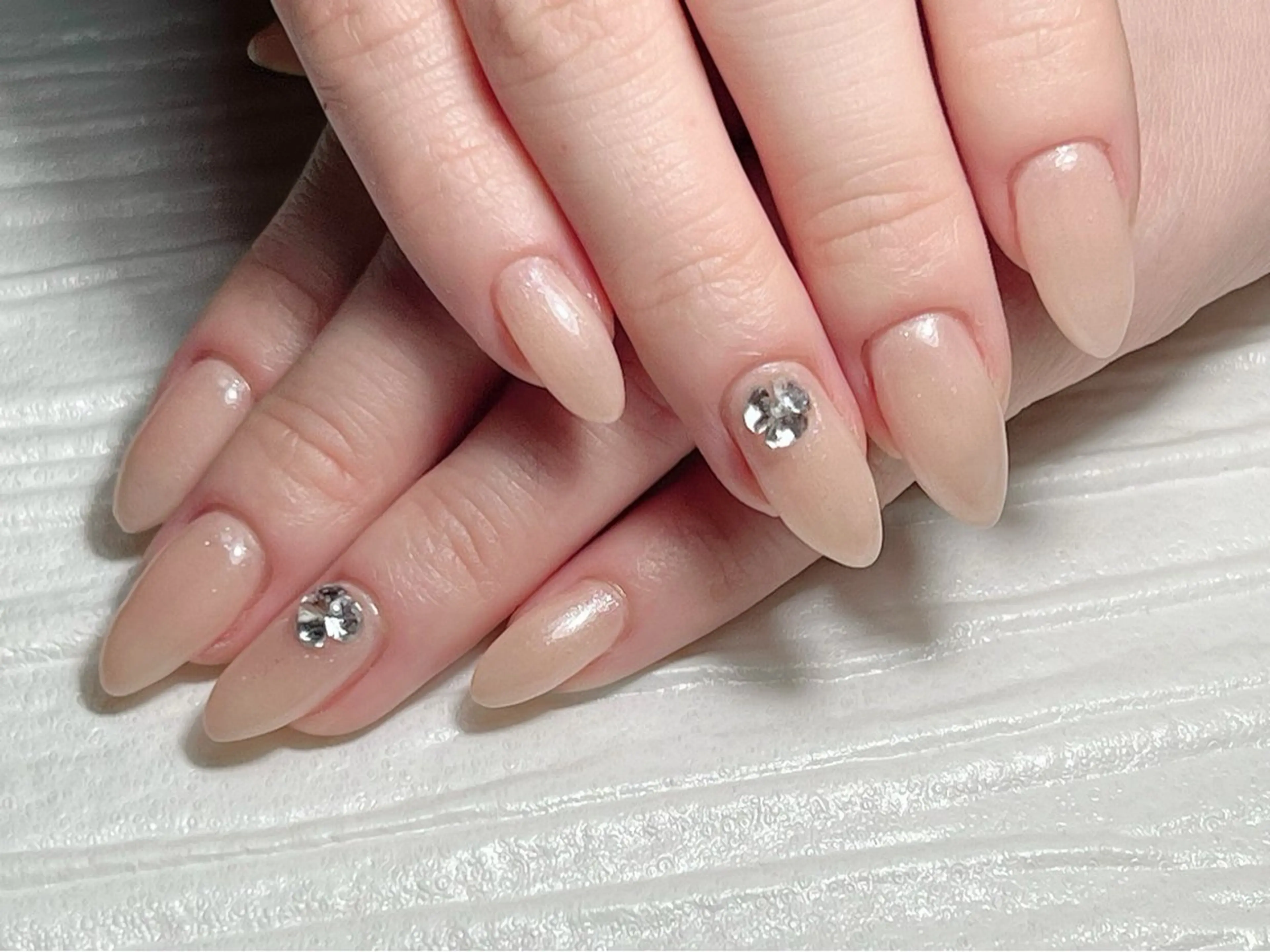 ネイル ハンドネイル silo salon しろさろんのネイルデザイン