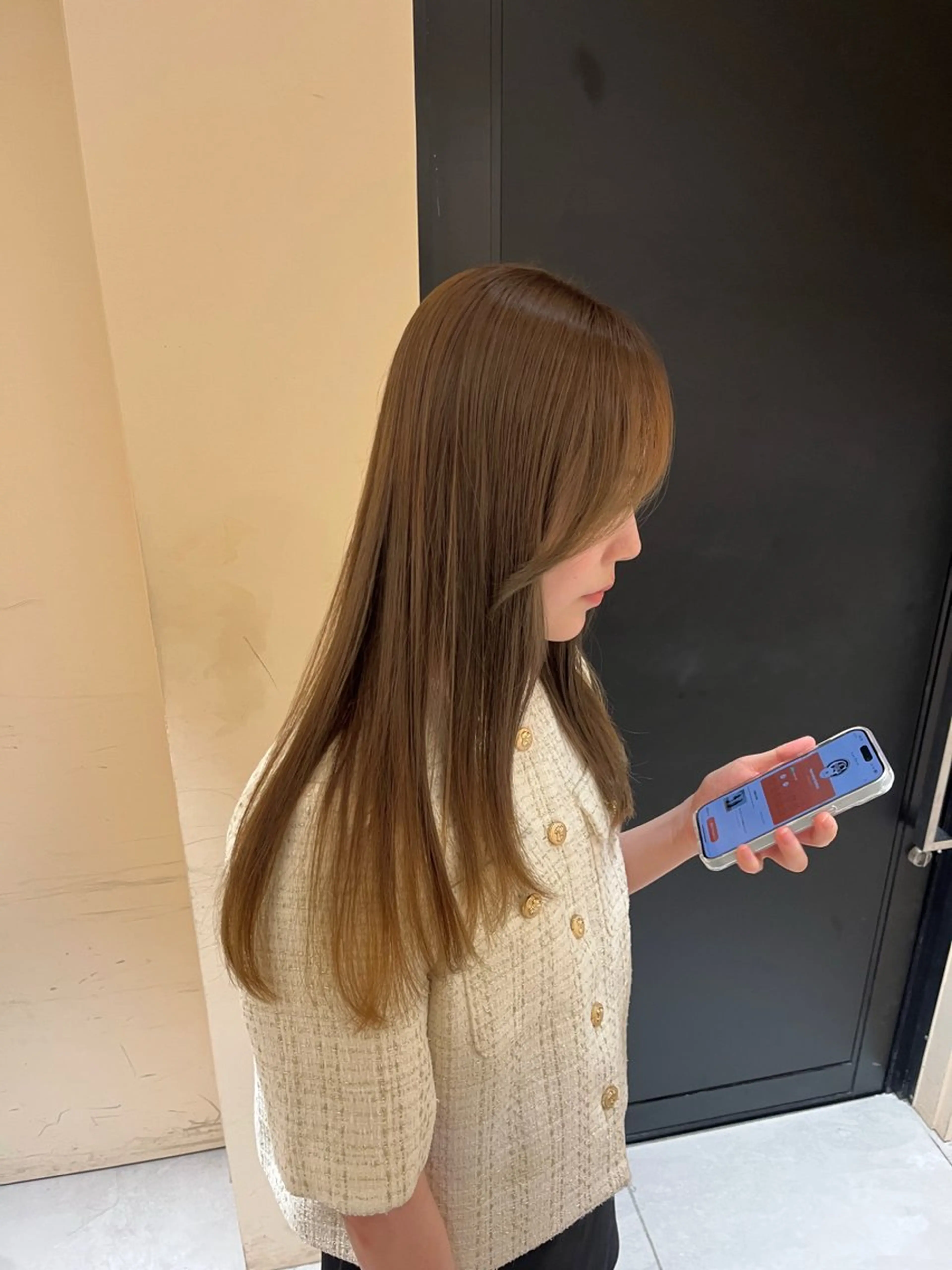 ロング カラー ベージュカラー ブリーチ ダブルカラー ブリーチなしカラー オリーブベージュ カット ヘアカラー トリートメント ナミ🩶暗髪/暖色 ❤️/透明感/縮毛のヘアスタイル