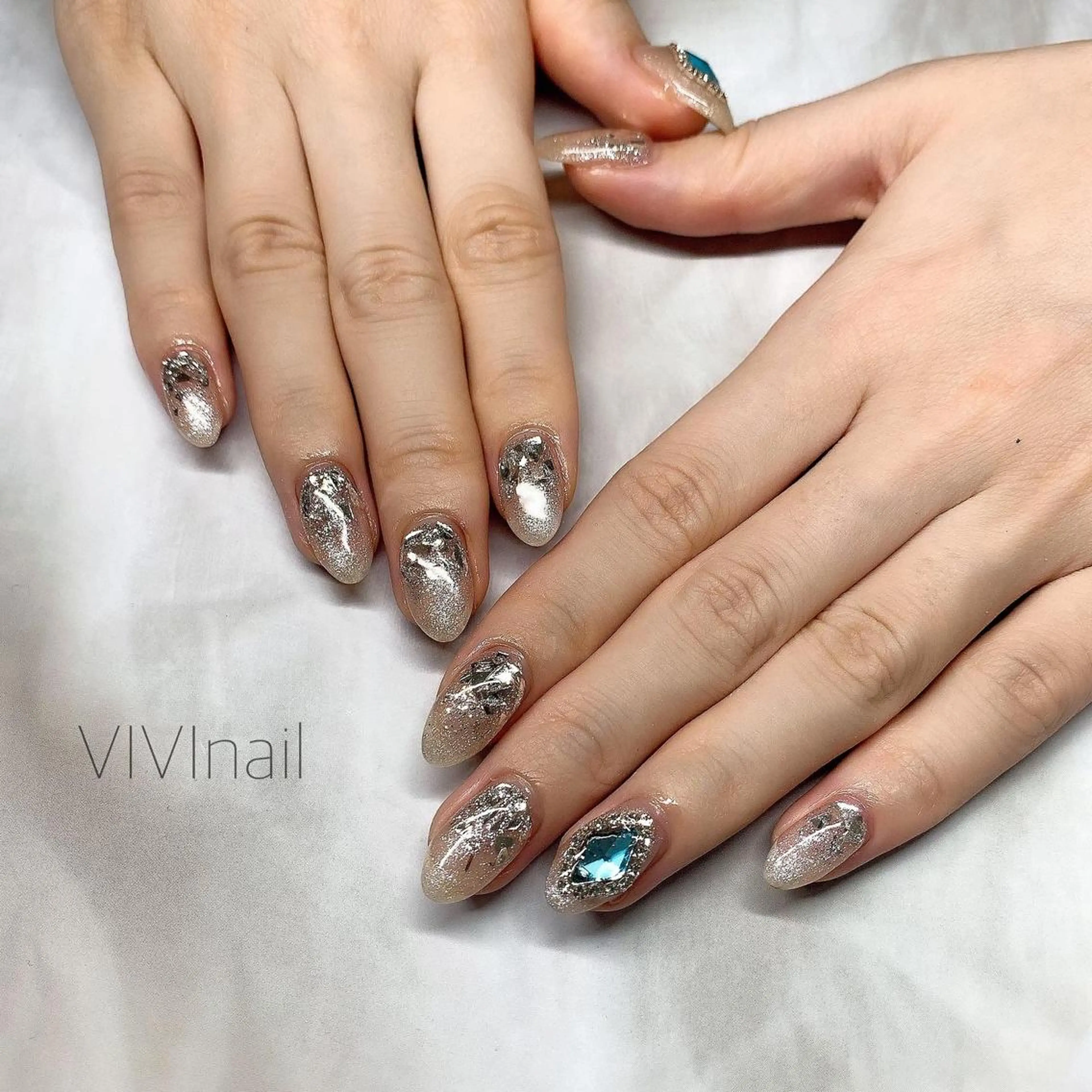 ネイル キラキラネイル ラメ(グリッター) ハンドネイル vivi nailのネイルデザイン