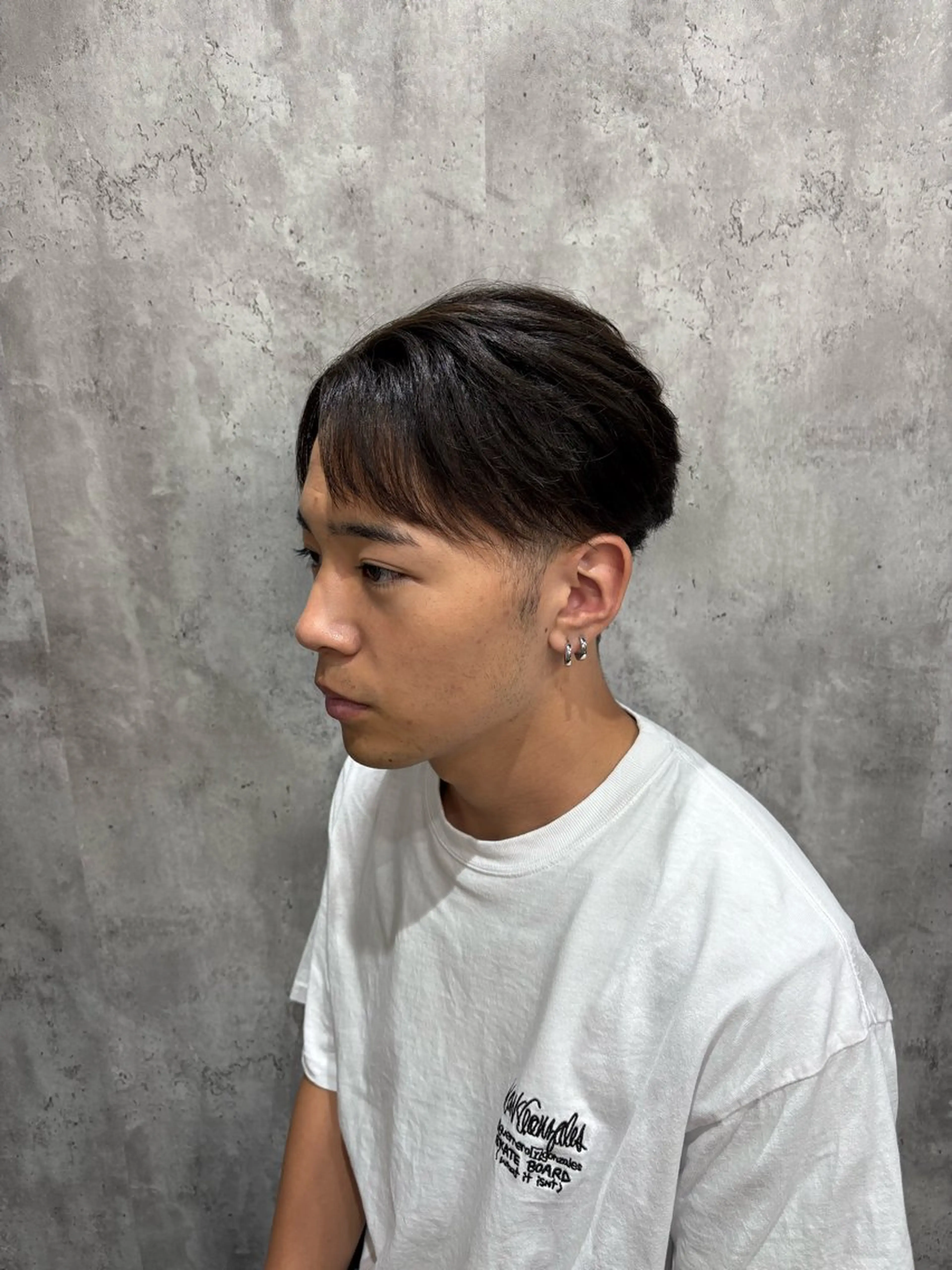 ショート パーマ メンズ 縮毛矯正 カット 縮毛矯正 韓国風メンズ/毛流れ ヘアなら須田龍世のヘアスタイル