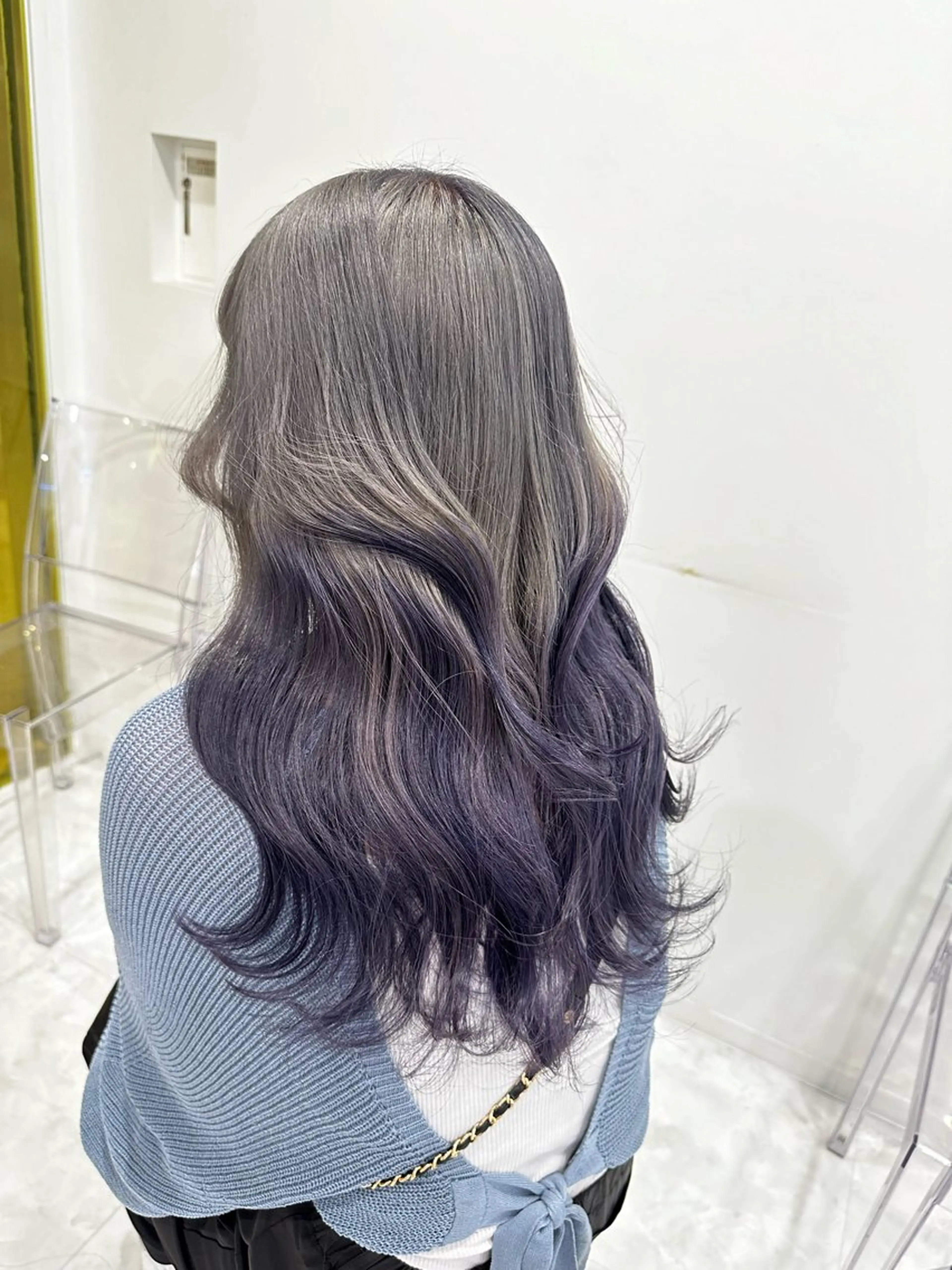 ロング カラー ヘアアレンジ 艶カラー/ハイトーン /レイヤーカットのヘアスタイル