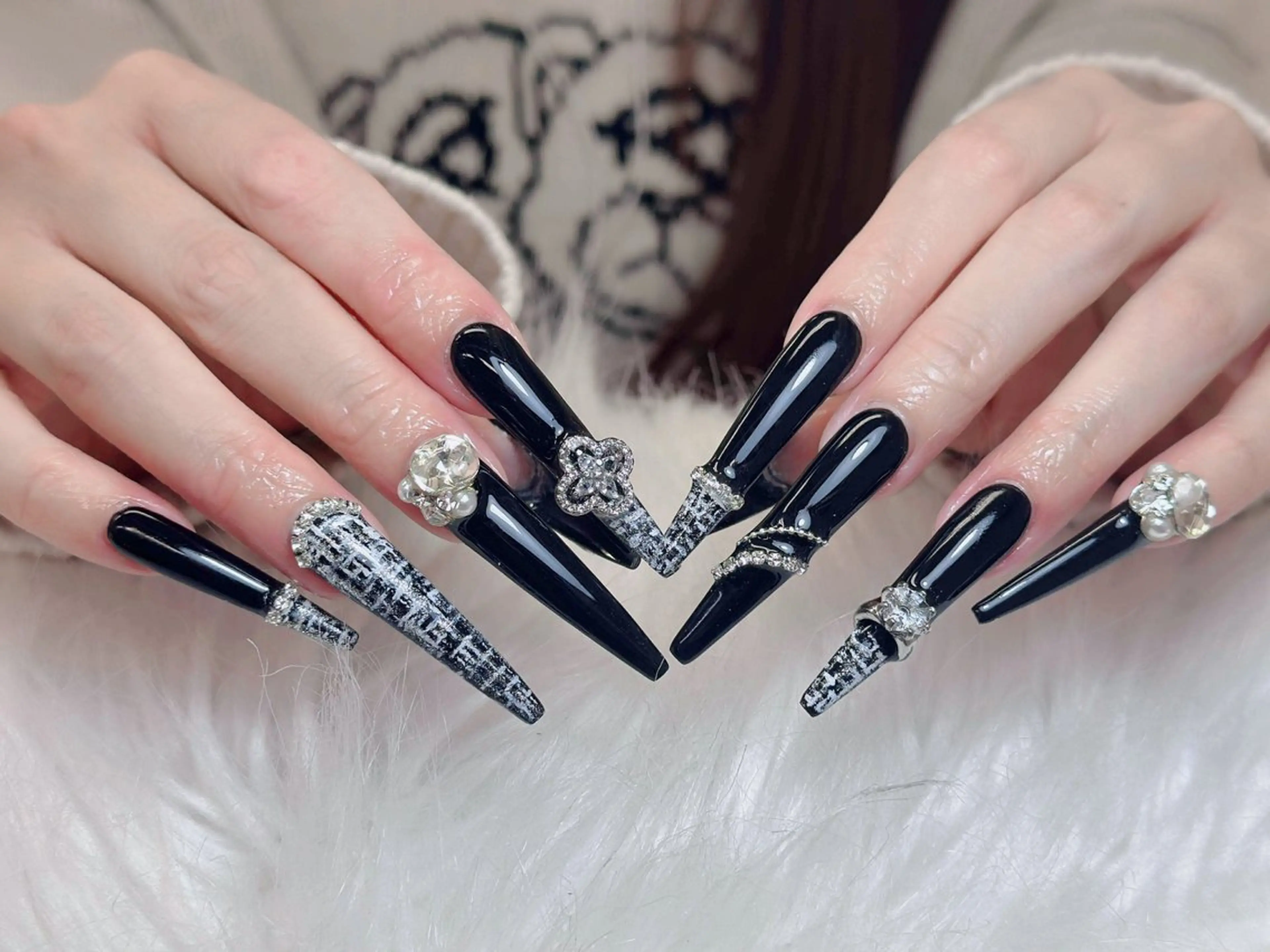 ネイル アートネイル 成人式 ジェルネイル ニュアンスネイル 夏ネイル ハンドネイル NIE MoMoのネイルデザイン