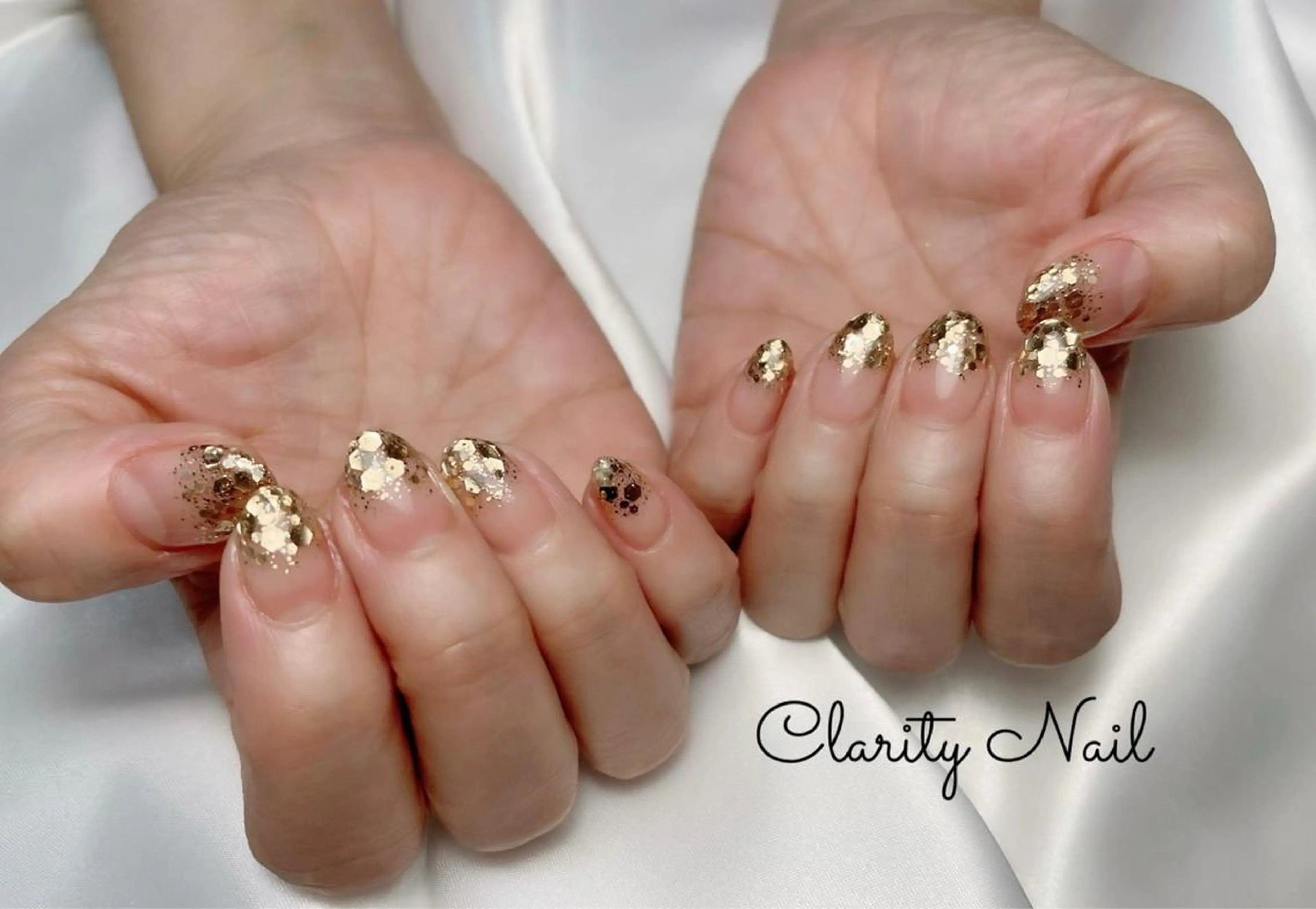 ネイル グラデーション ラメ(グリッター) ラメグラデーション ハンドネイル Clarity Nailのネイルデザイン