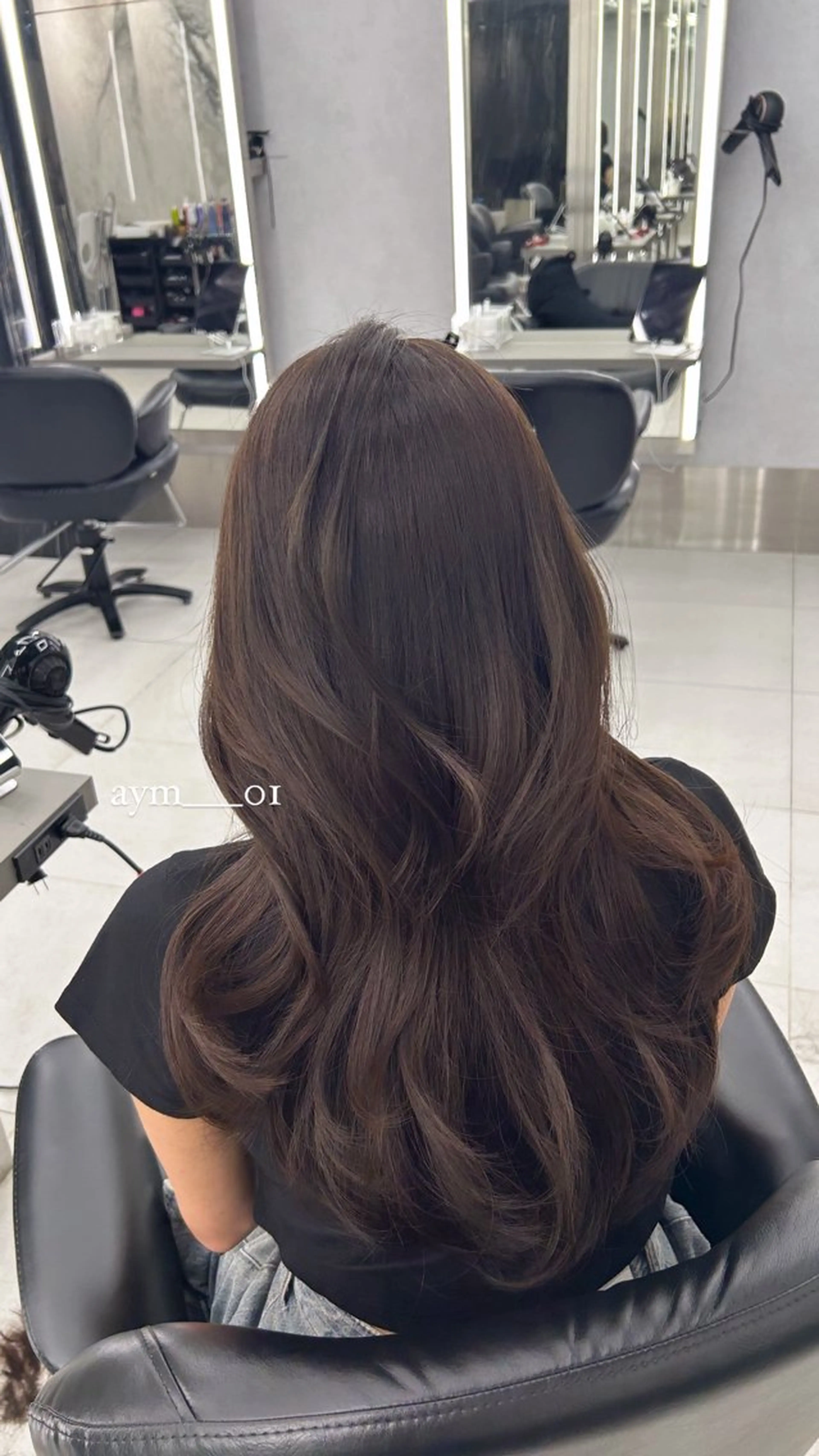 うる艶ケアカラー🫧ULTOWAトリートメント🫧の写真