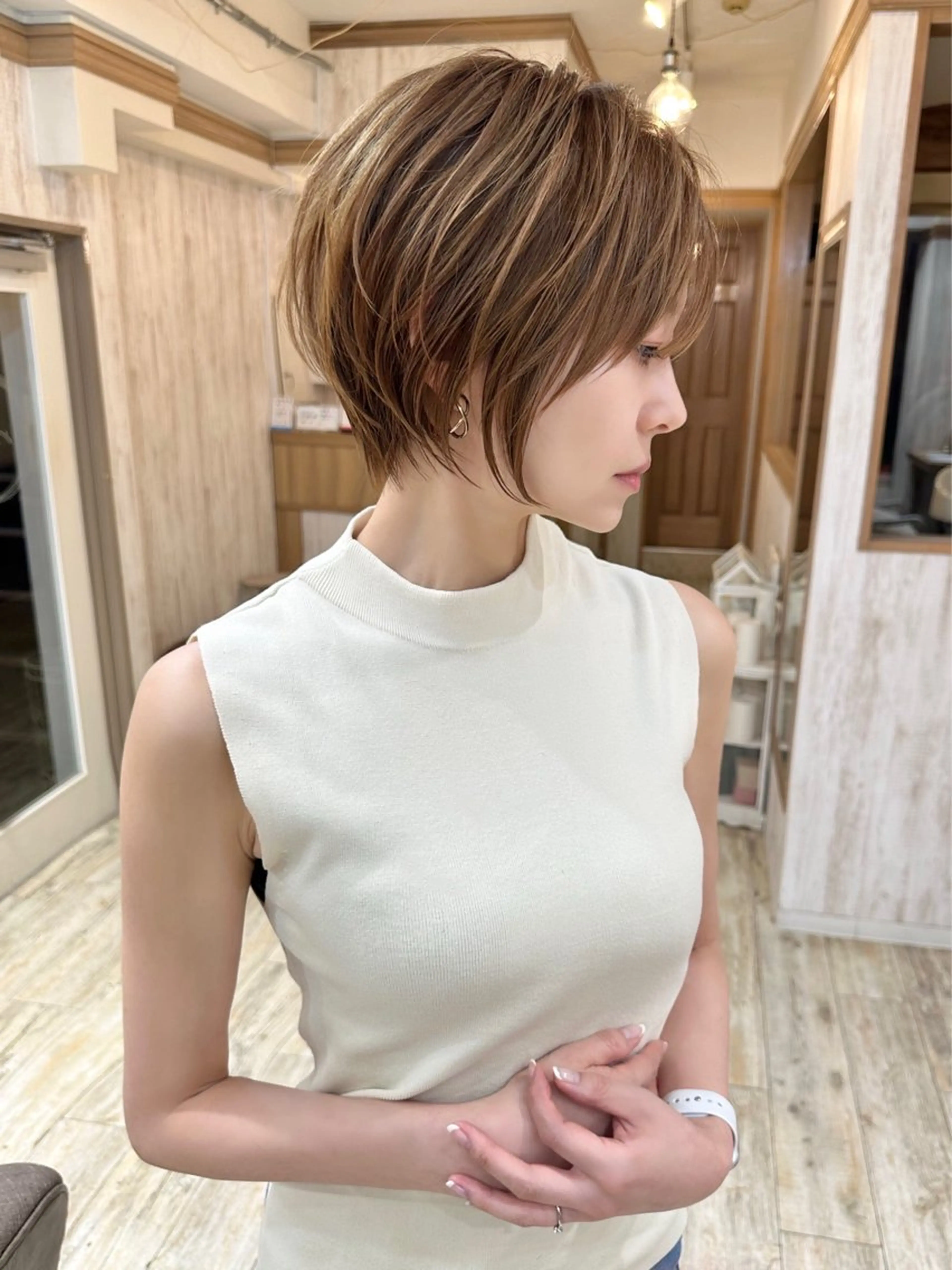 ショート カット ヘアカラー トリートメント 天方 児太郎のヘアスタイル