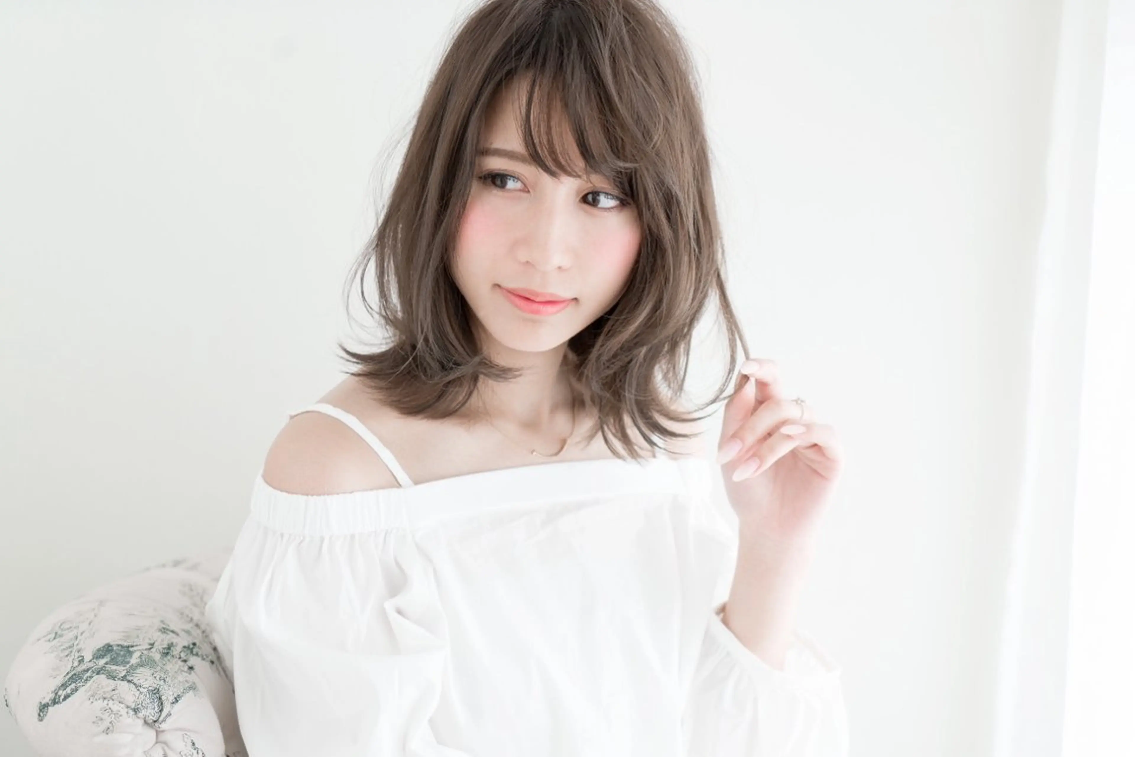 【12月土曜日10:30～,14:00～スタートのみ時間限定】カット＋カラーの写真