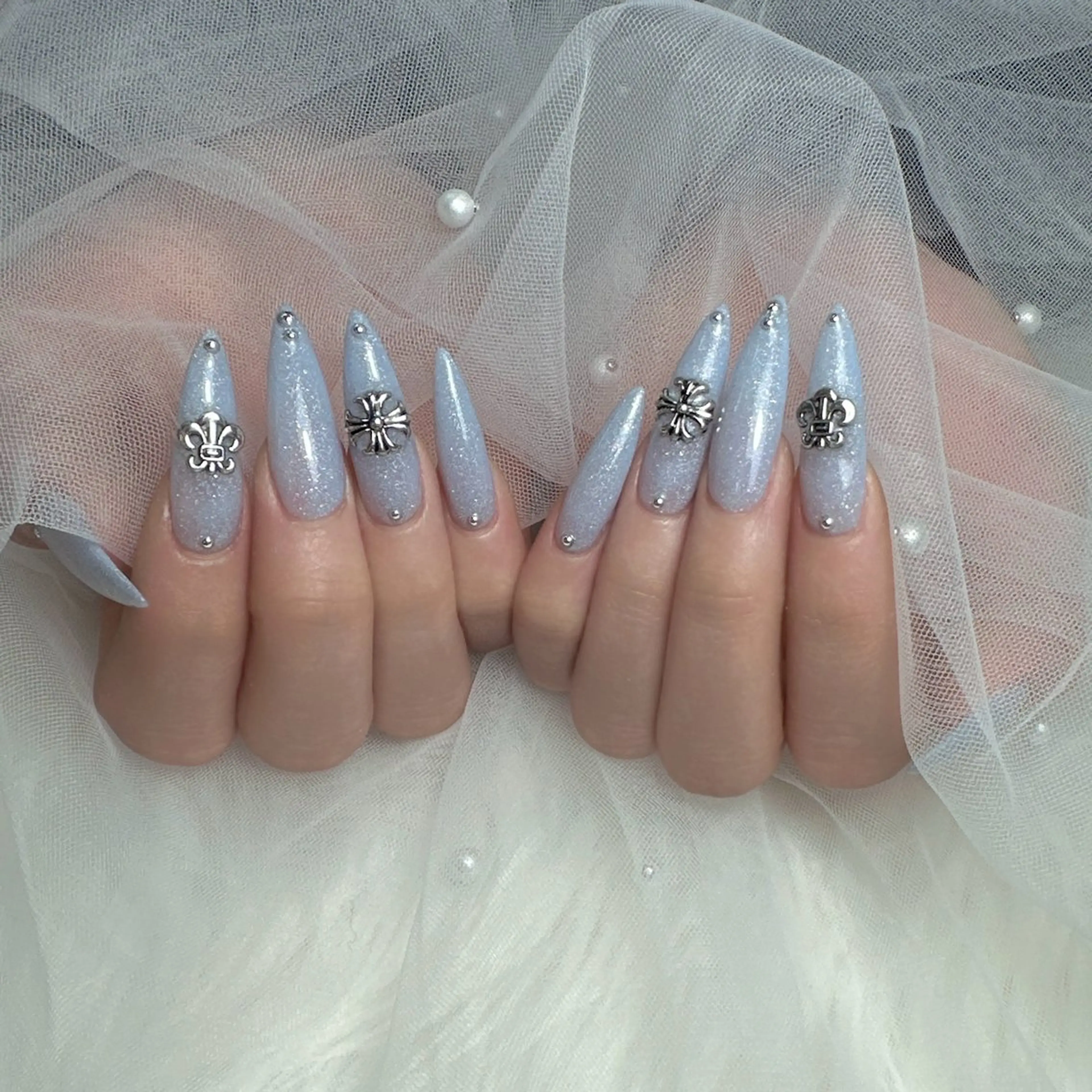 ネイル アートネイル ジェルネイル グラデーション キラキラネイル ラメ(グリッター) ハンドネイル Viola. 優花のネイルデザイン