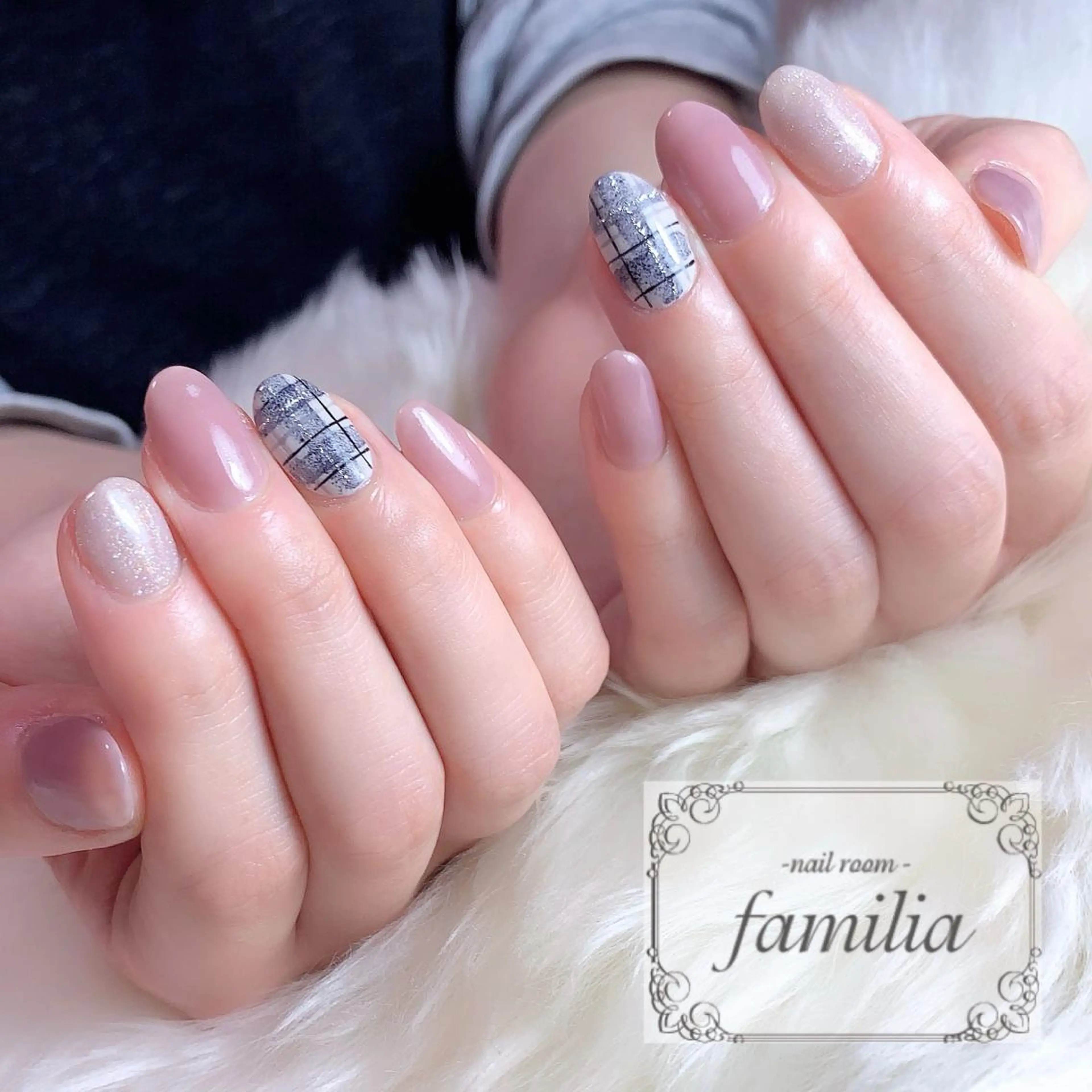 ネイル -nailroom- familiaのネイルデザイン