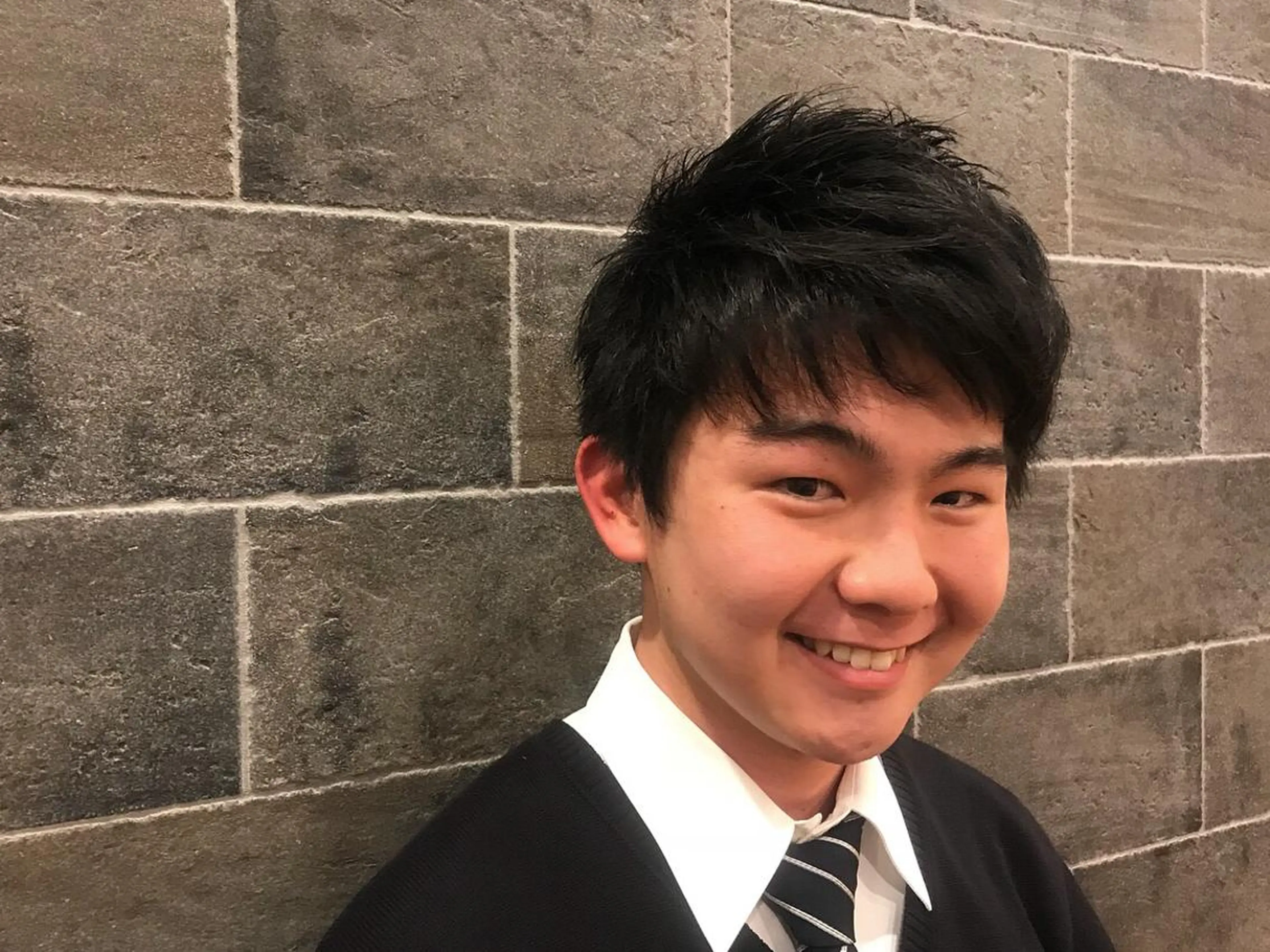 ショート メンズ 鈴村 大介のヘアスタイル