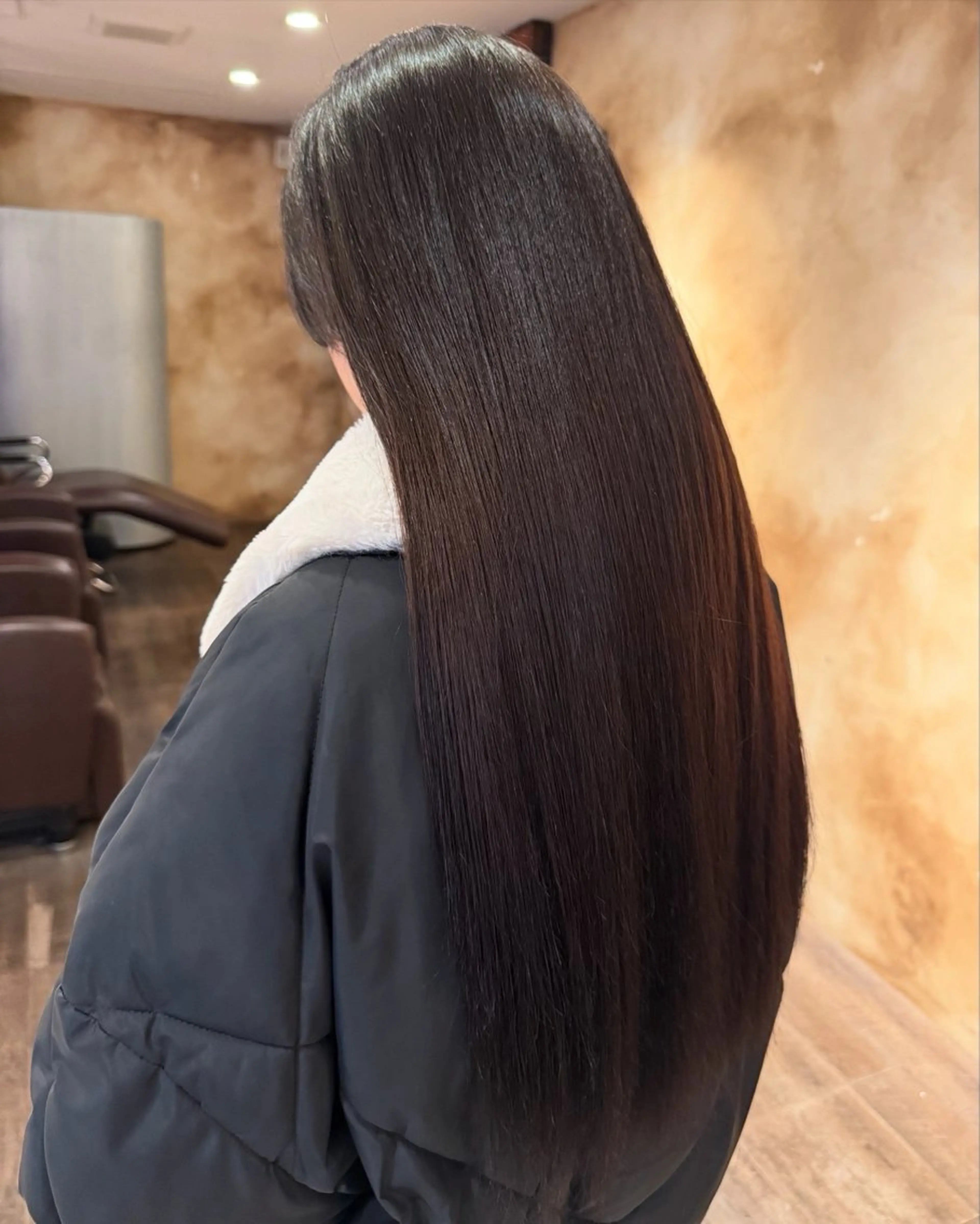 ロング 縮毛矯正 lot Karen / 心斎橋のヘアスタイル