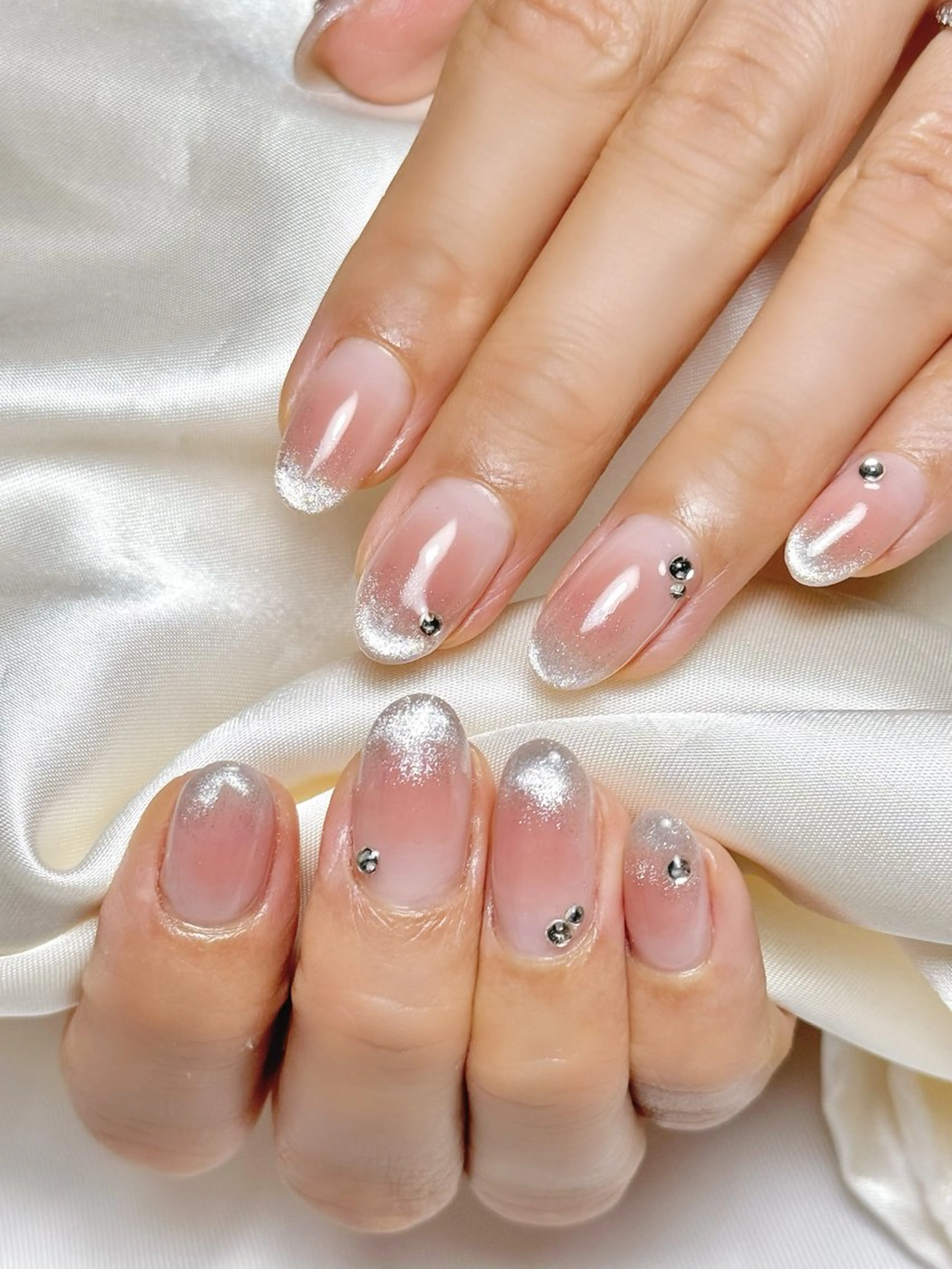 ネイル miryeonail ミリョネイルのネイルデザイン