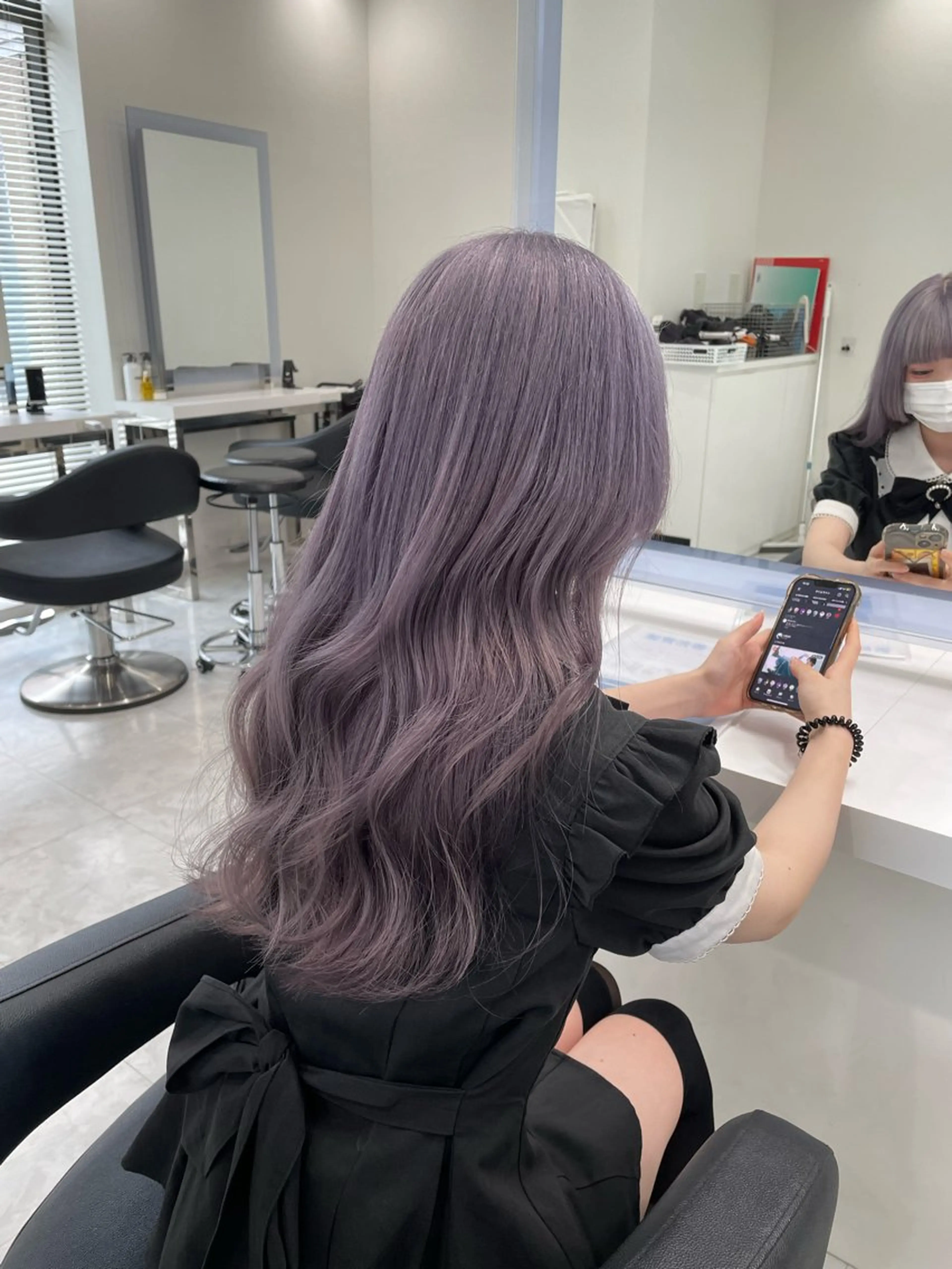 ロング カラー 髪質改善🩰透明感カ ラー🎀hinanoのヘアスタイル