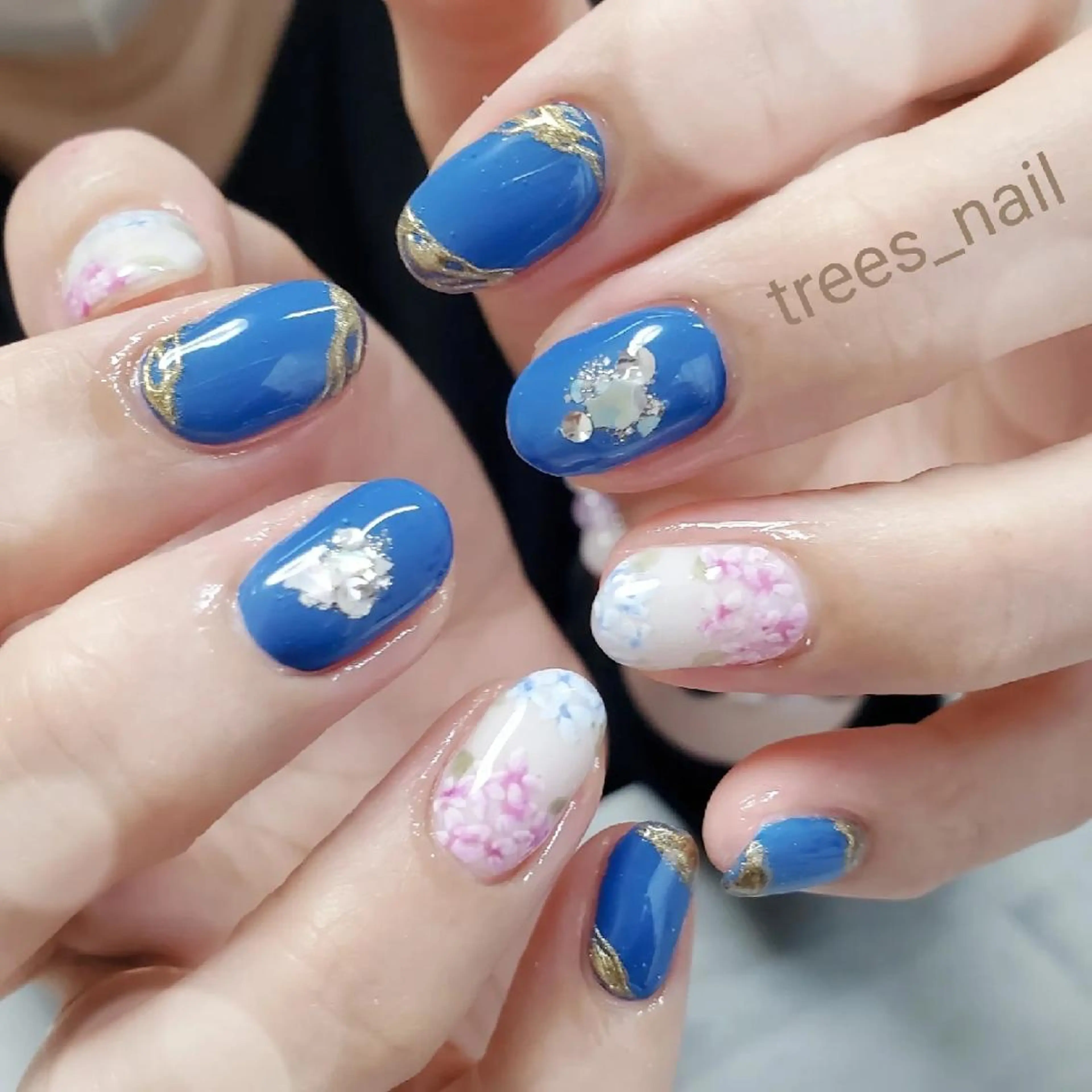 ネイル trees_ nailのネイルデザイン