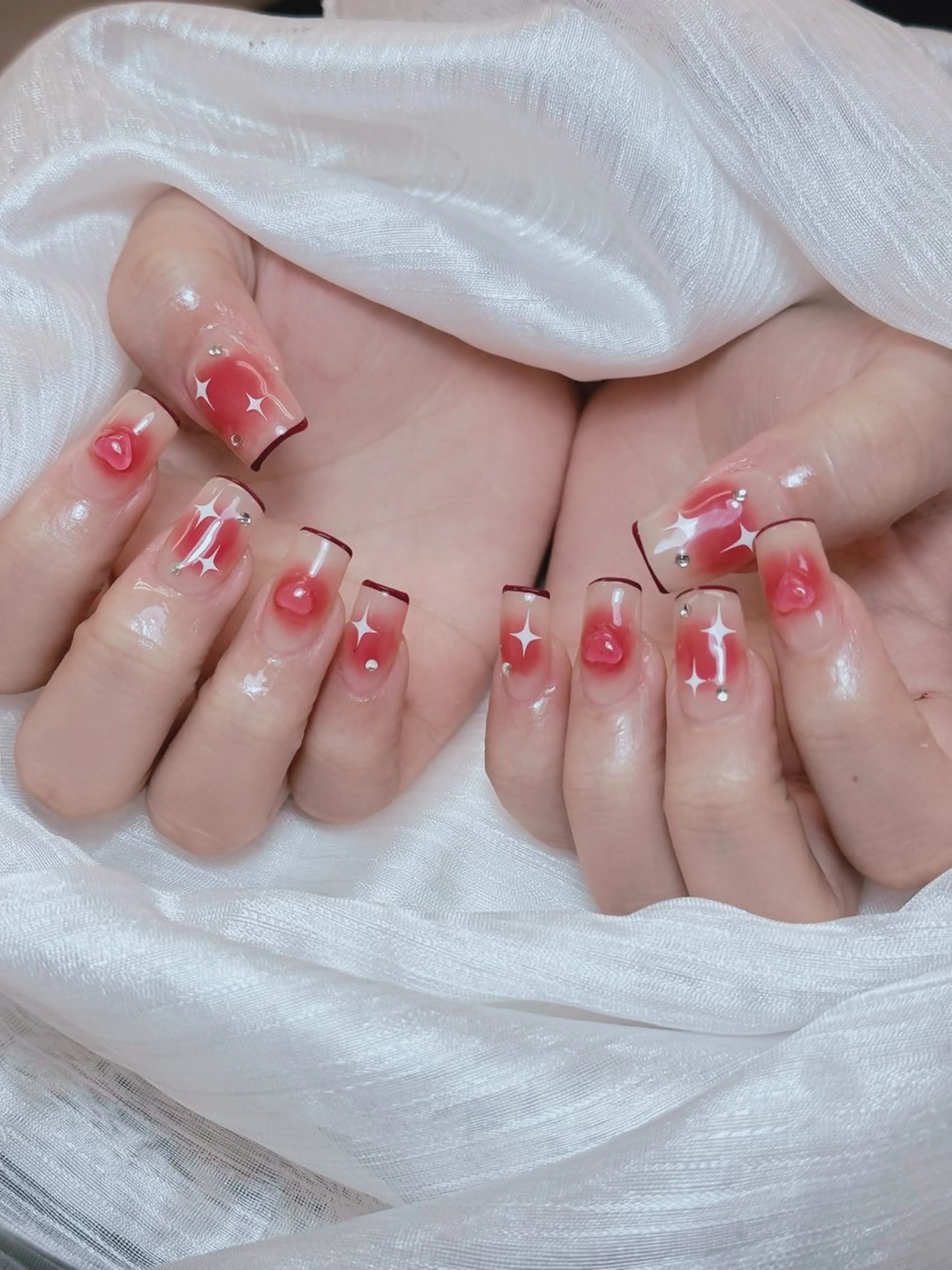 ネイル オーロラネイル チークネイル フットネイル フレンチネイル 韓国ネイル Lumi Nailのネイルデザイン