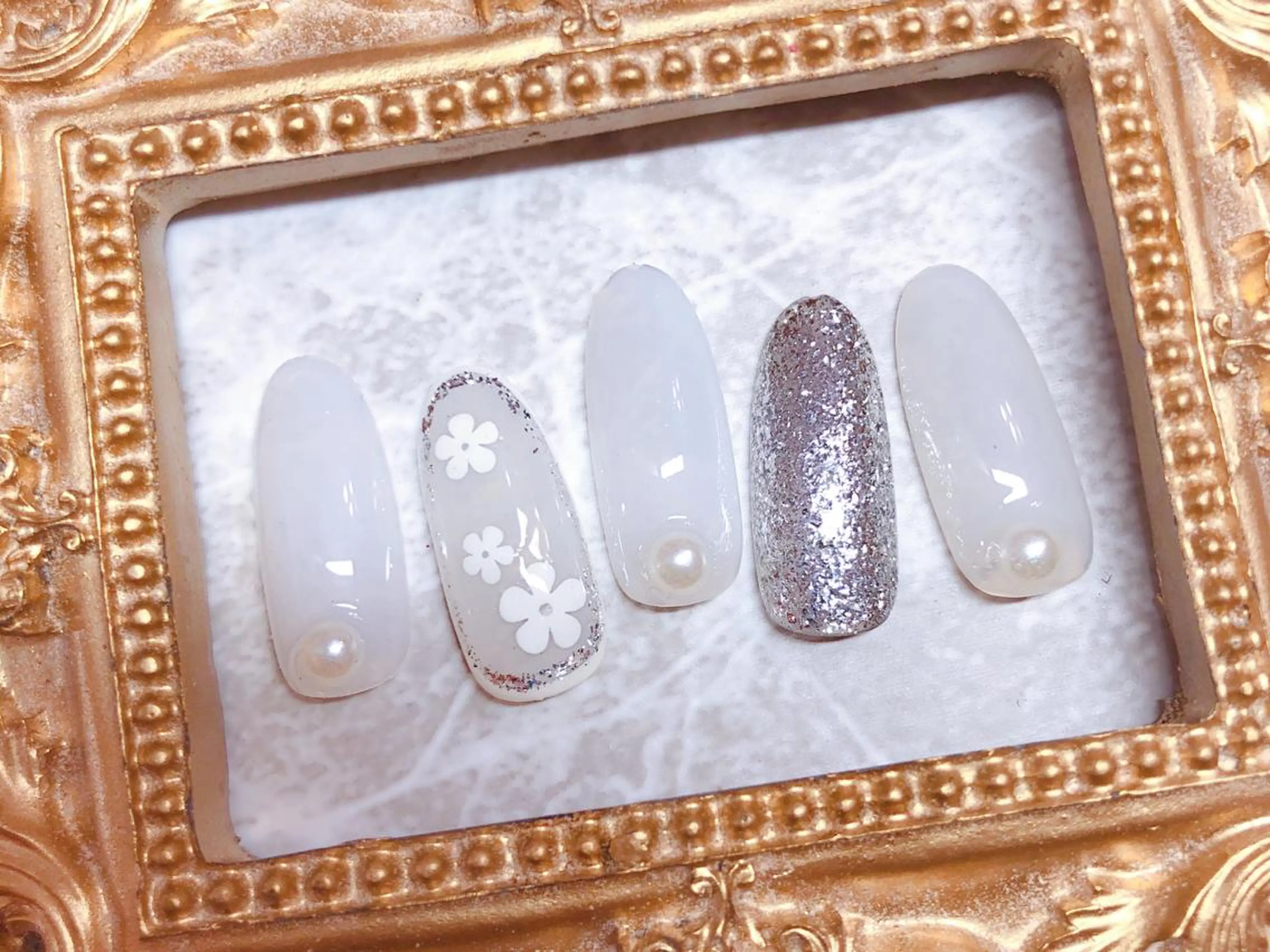 ネイル ハンドネイル マジックミラー所属・マジック ミラーのネイルデザイン