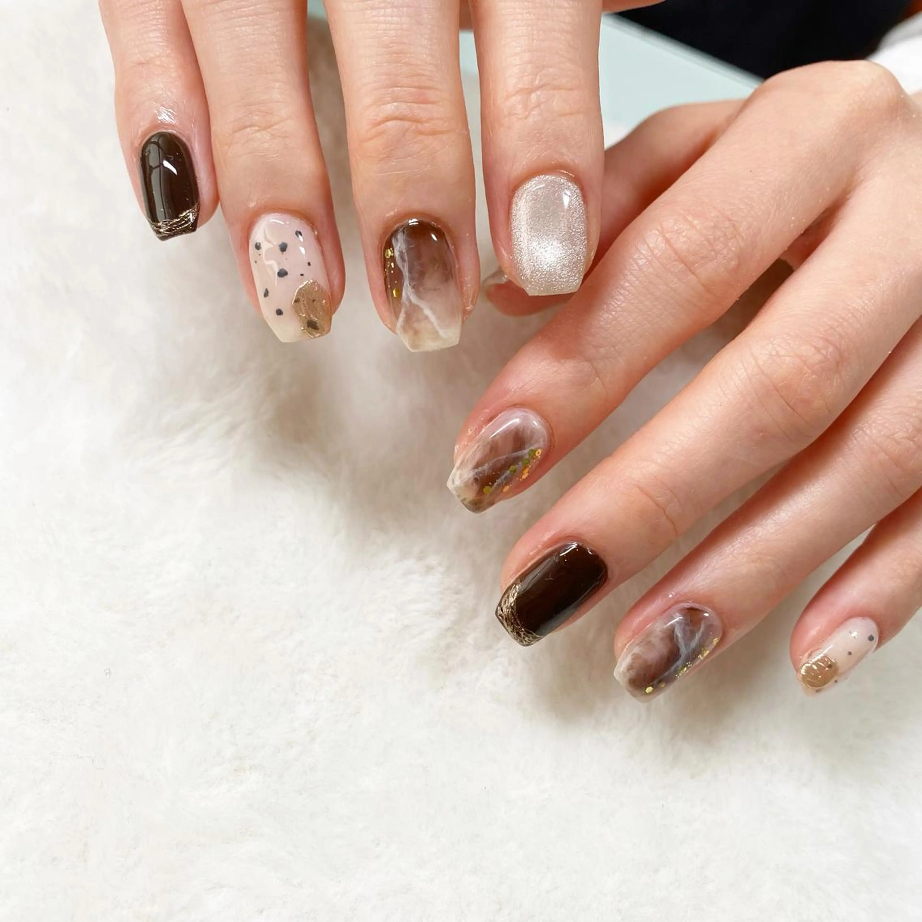 ネイル Laki nailのネイルデザイン