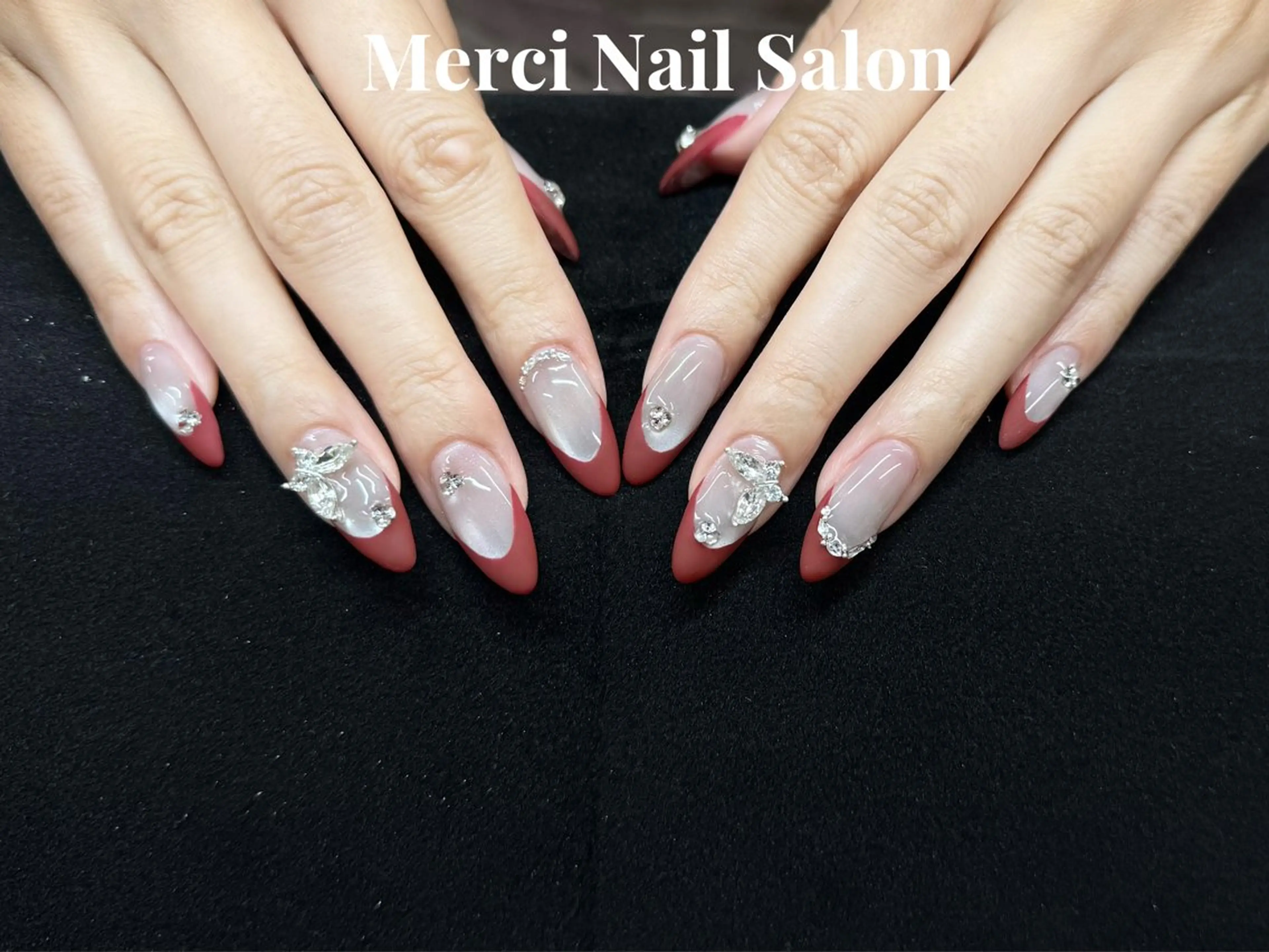 ネイル 持ち込み Merci Nail Salon所属・Merci ネイルサロンのネイルデザイン