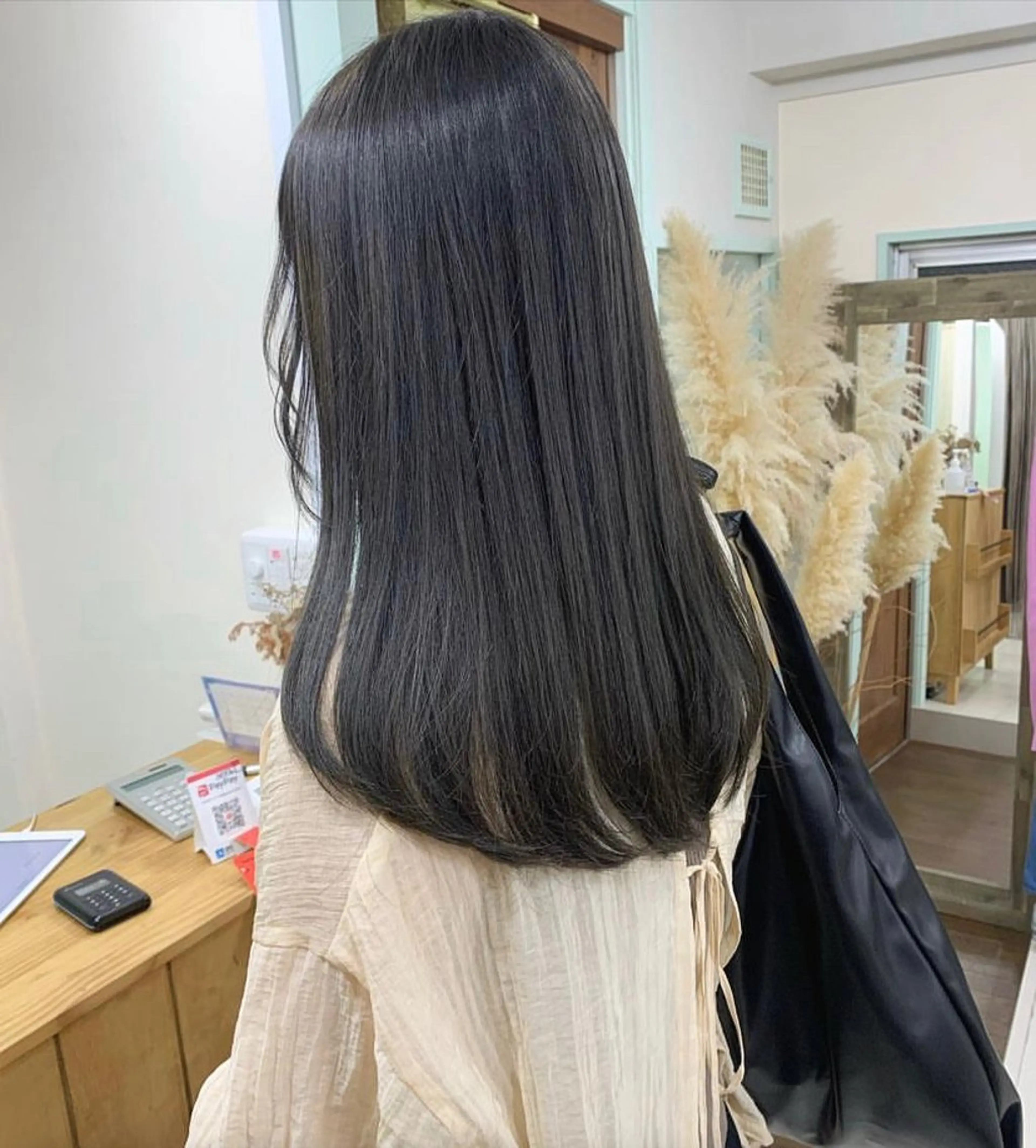 ロング カラー カット ヘアカラー トリートメント riho🪻暗髪/ 色持ちがいいカラーのヘアスタイル