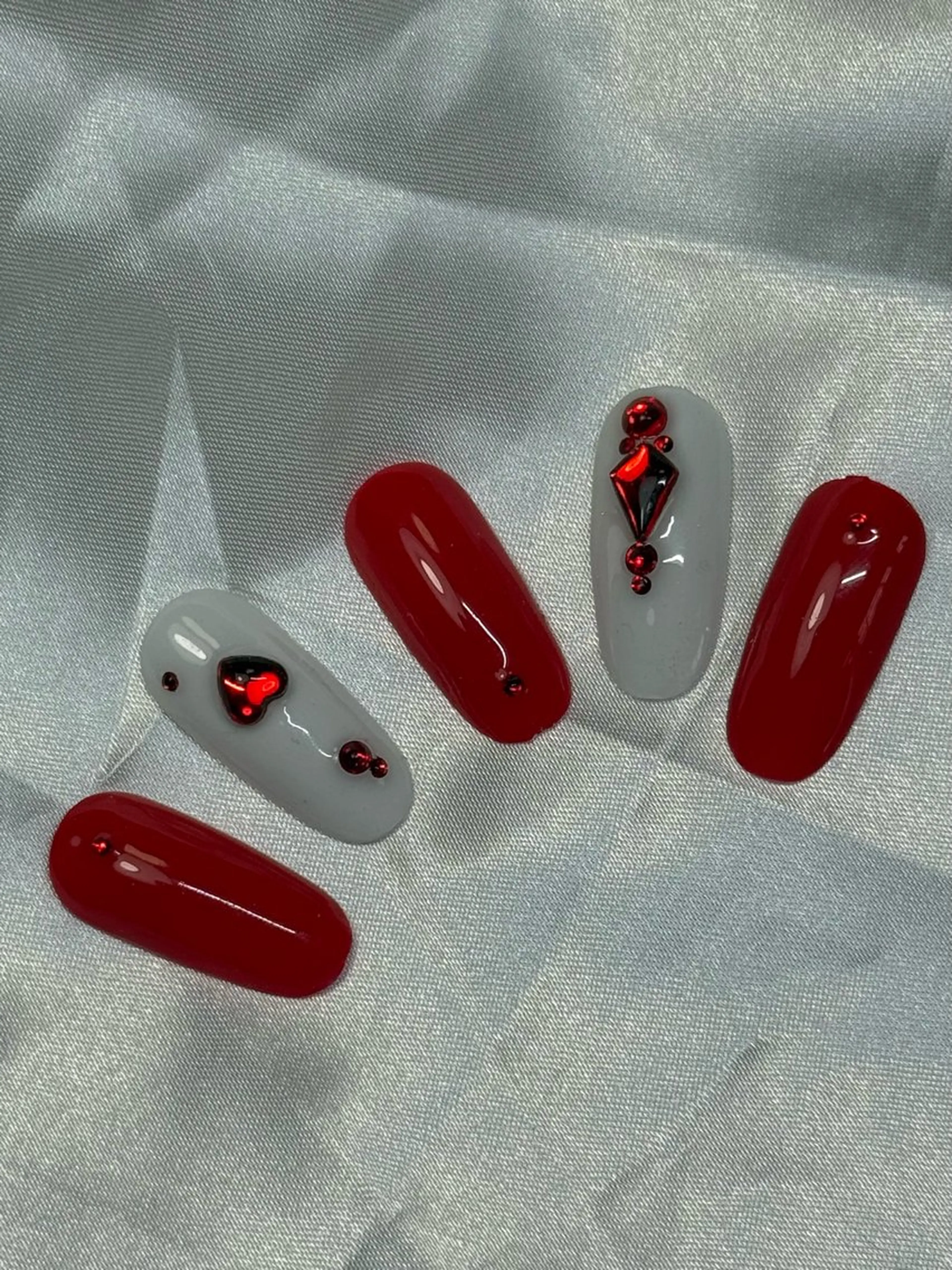 ネイル ベロバ クリスティーナのネイルデザイン