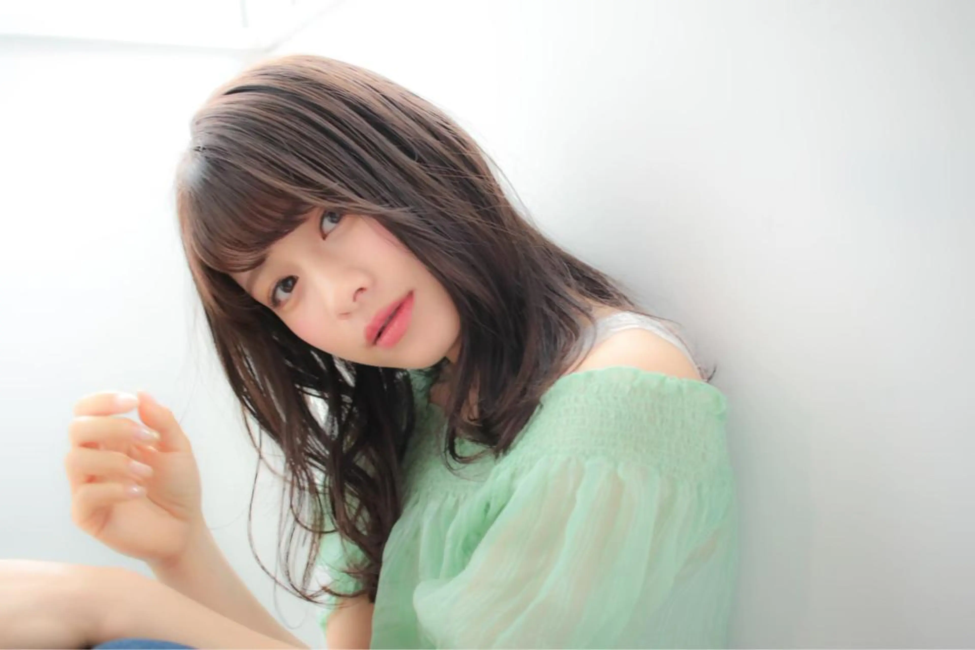 セミロング カラー パーマ ヘアアレンジ キッズ ネイル マツエク・マツパ 韓国/トレンド レイヤー【101】のヘアスタイル