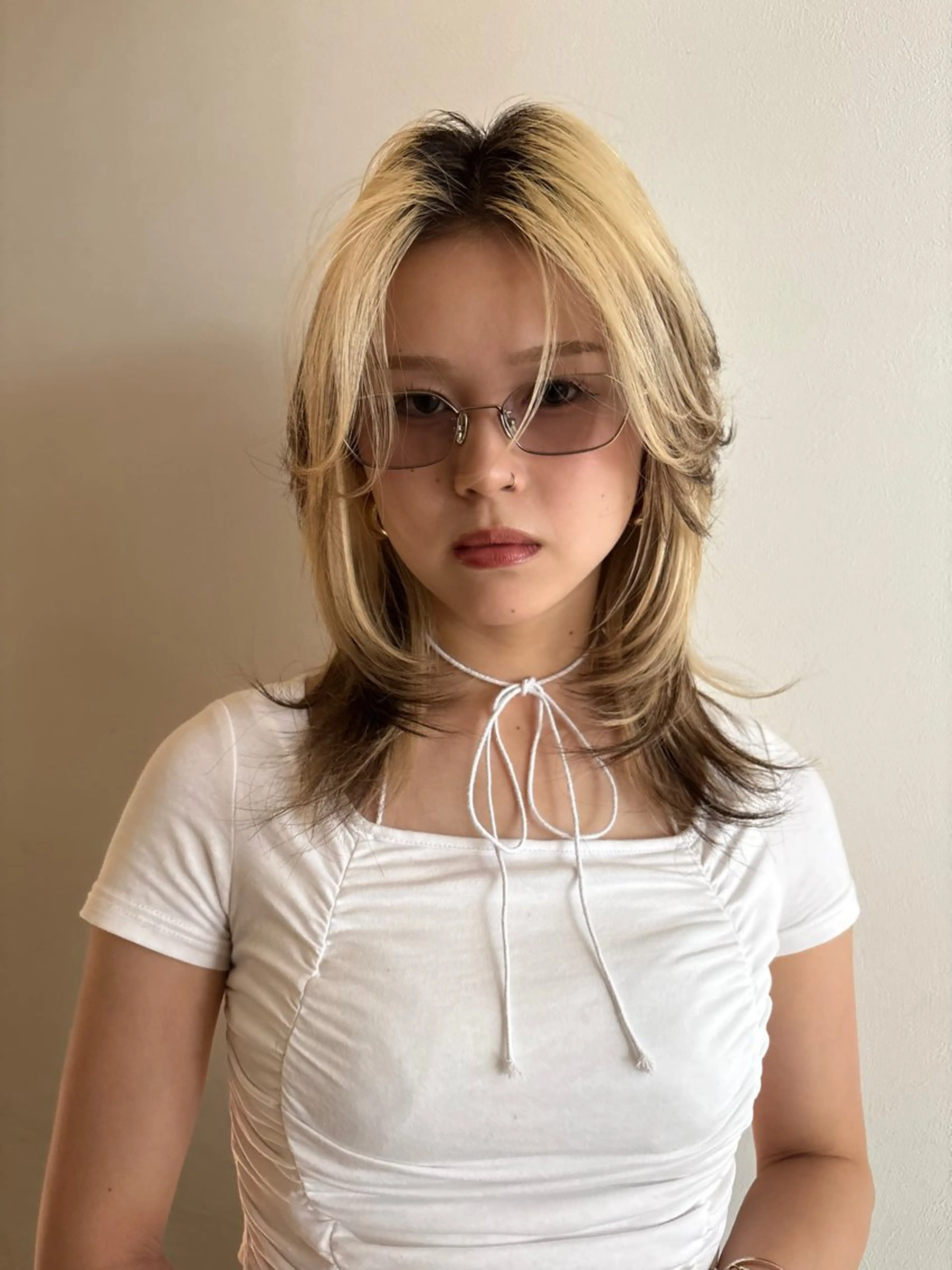 ミディアム レイヤーカット 内村 太陽のヘアスタイル