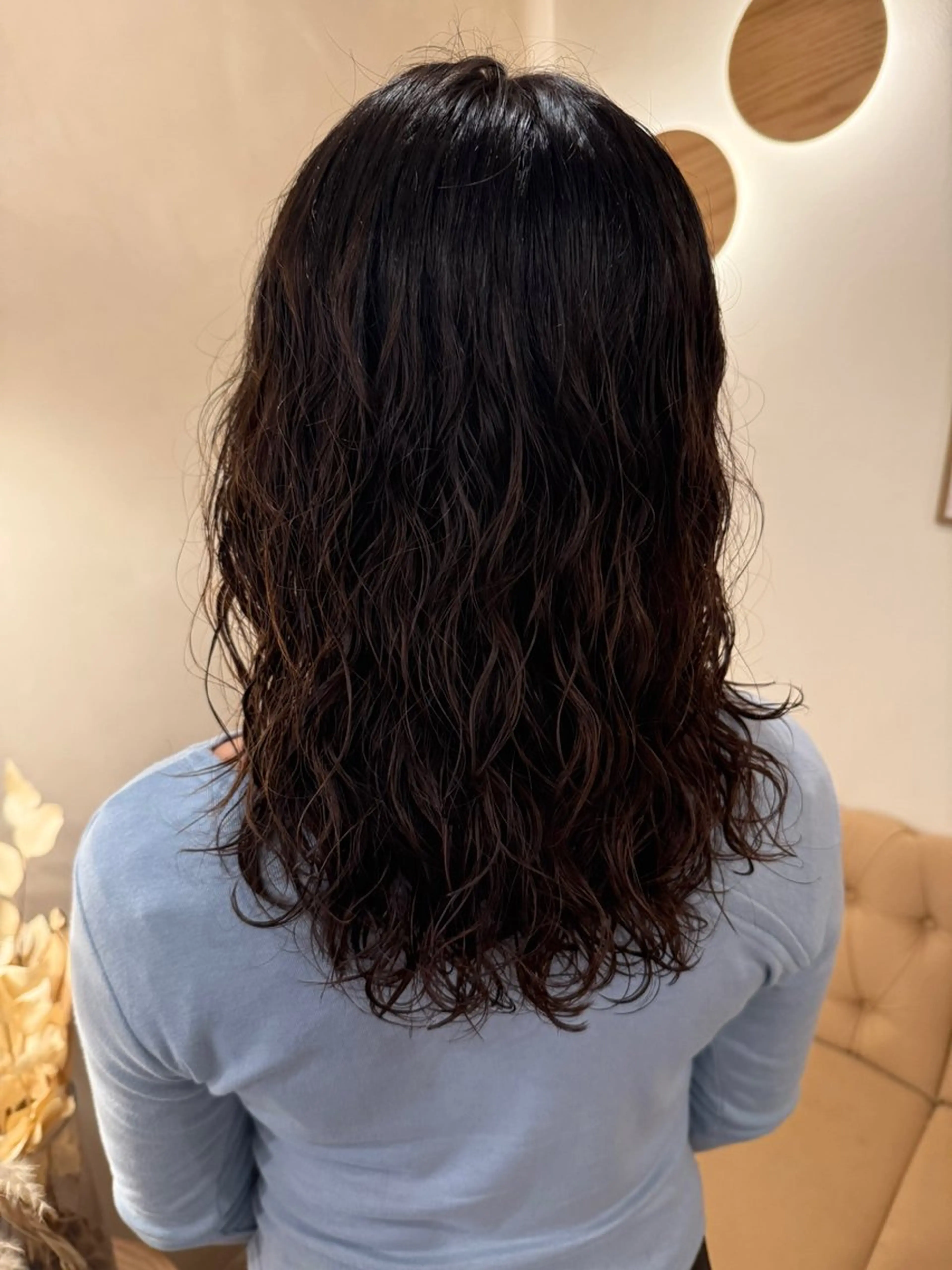 🔷ご新規様限定価格🔷カット➕レディースゆるふわパーマ➕𝐀𝐮𝐣𝐮𝐚トリートメントの写真