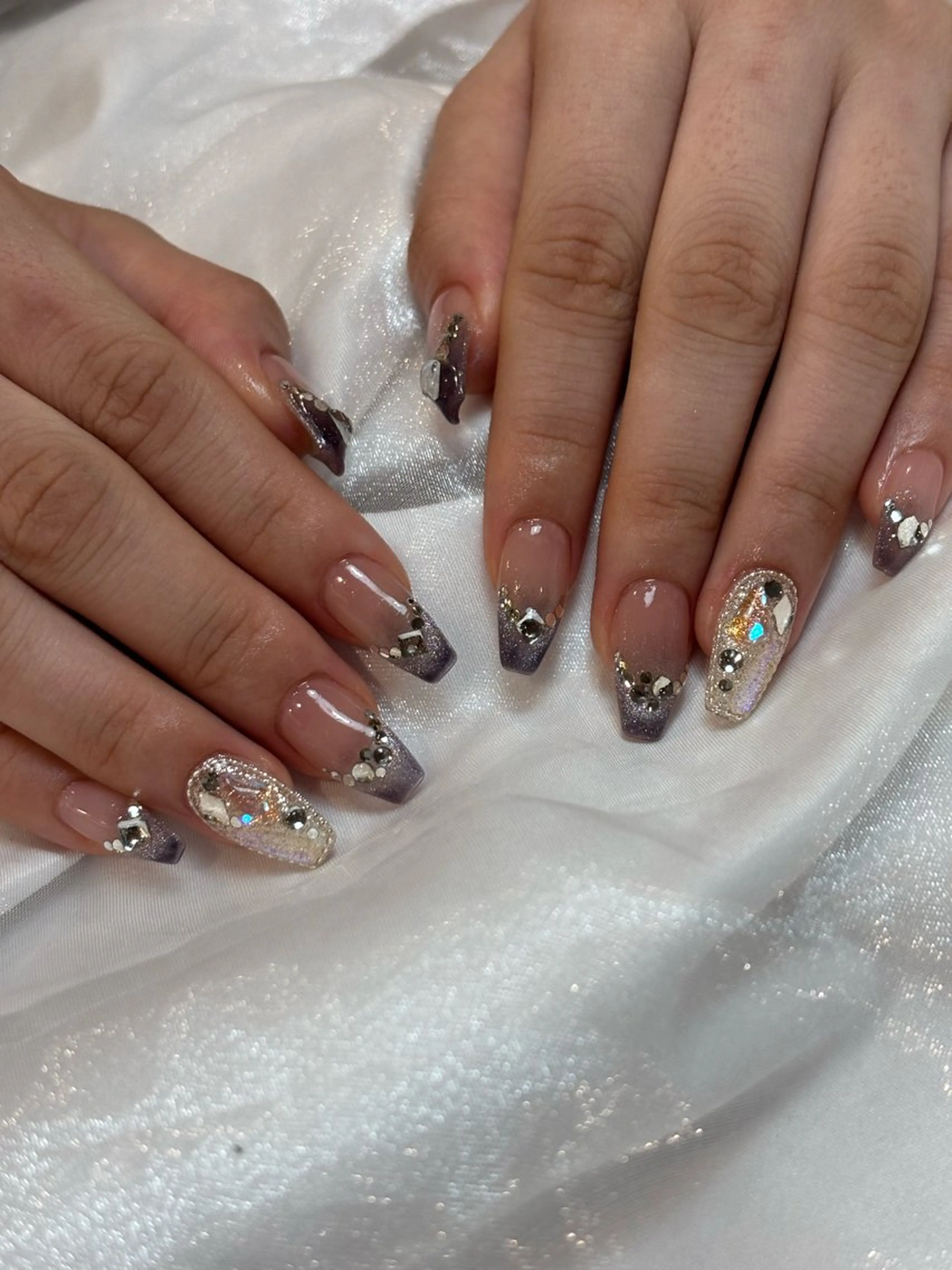 ネイル キラキラネイル マグネットネイル tote. airiのネイルデザイン