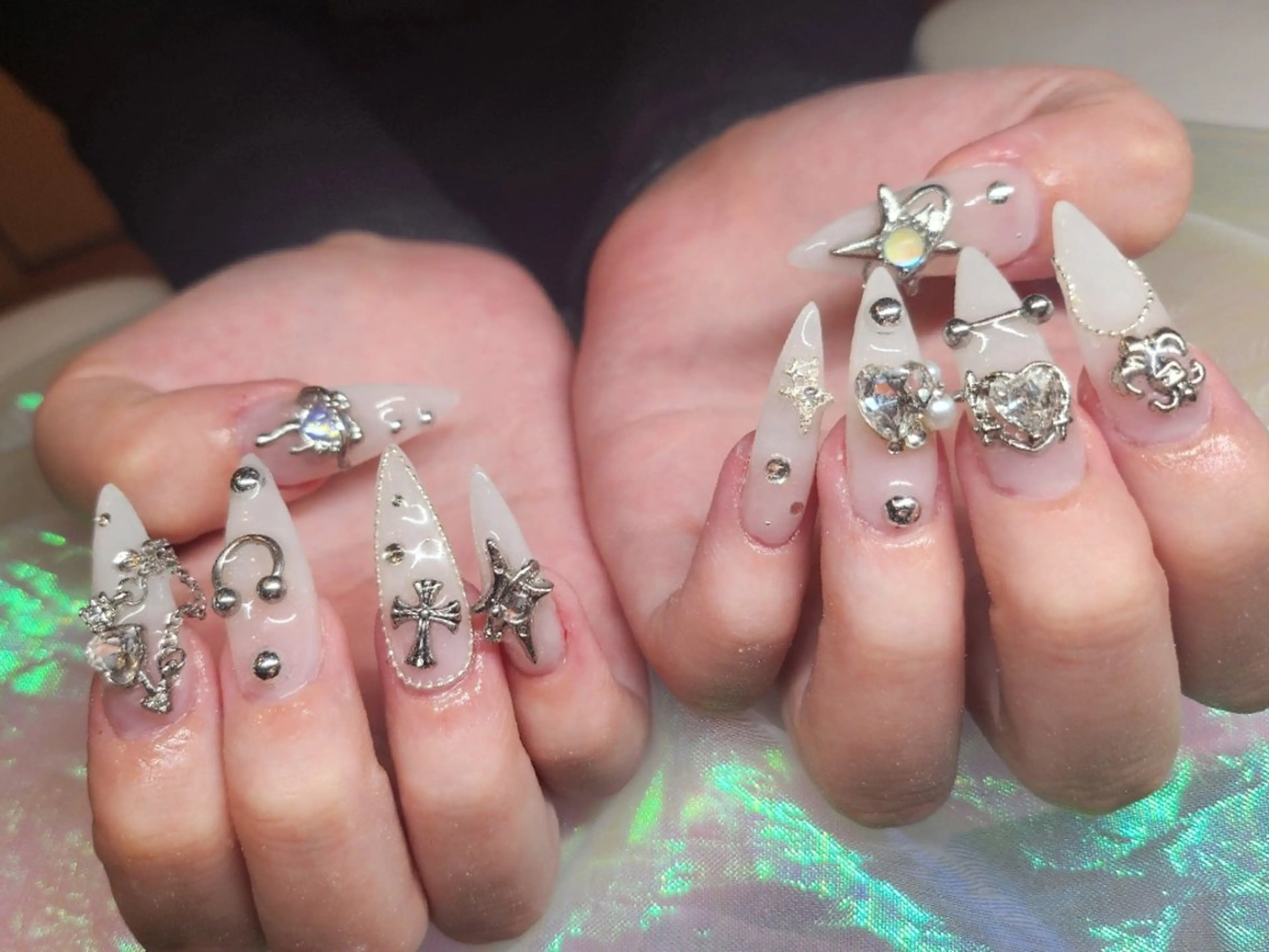 ネイル ハンドネイル 💜bora .のネイルデザイン