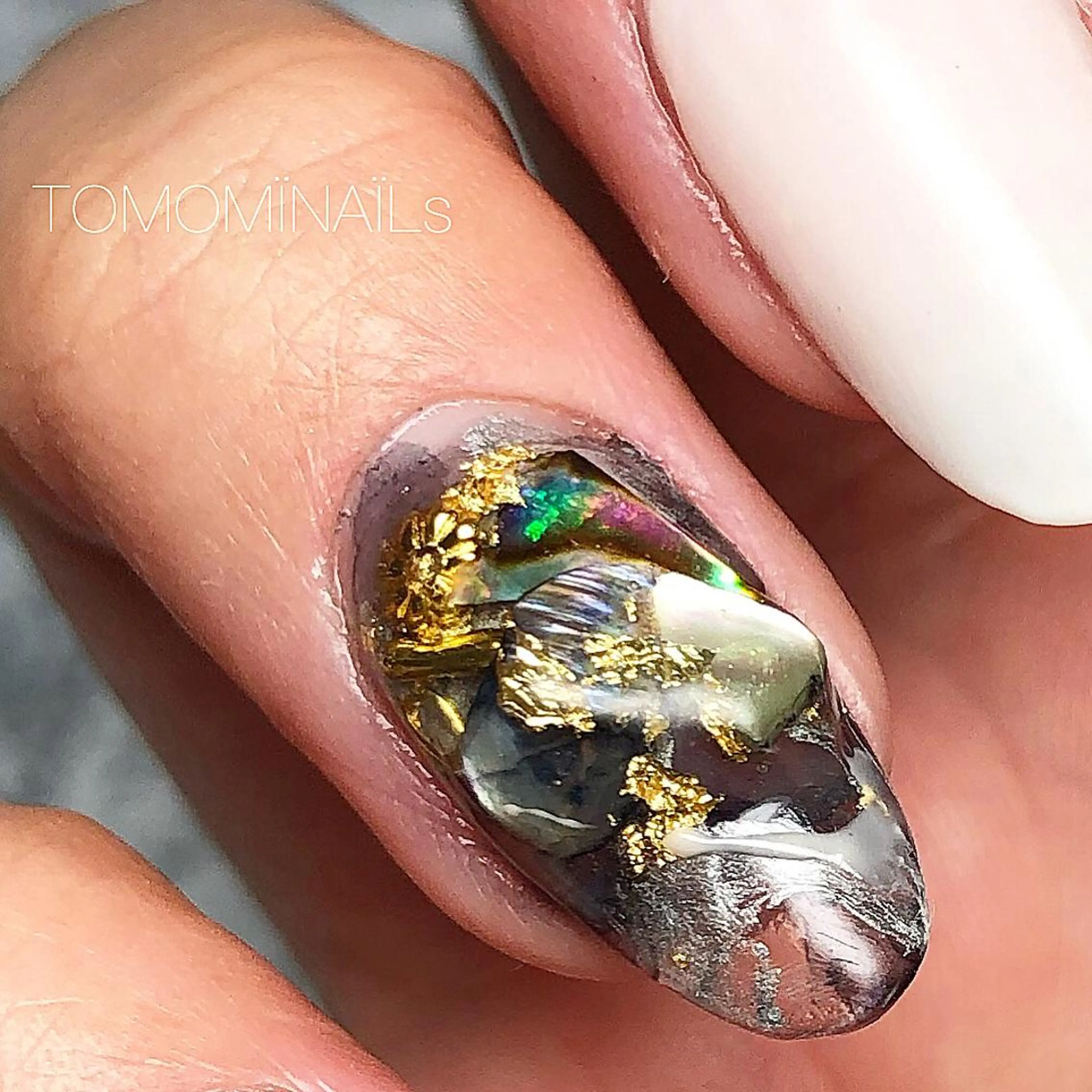 ネイル private salon TOMOMINAILs所属・TOMOMI NAILsのネイルデザイン