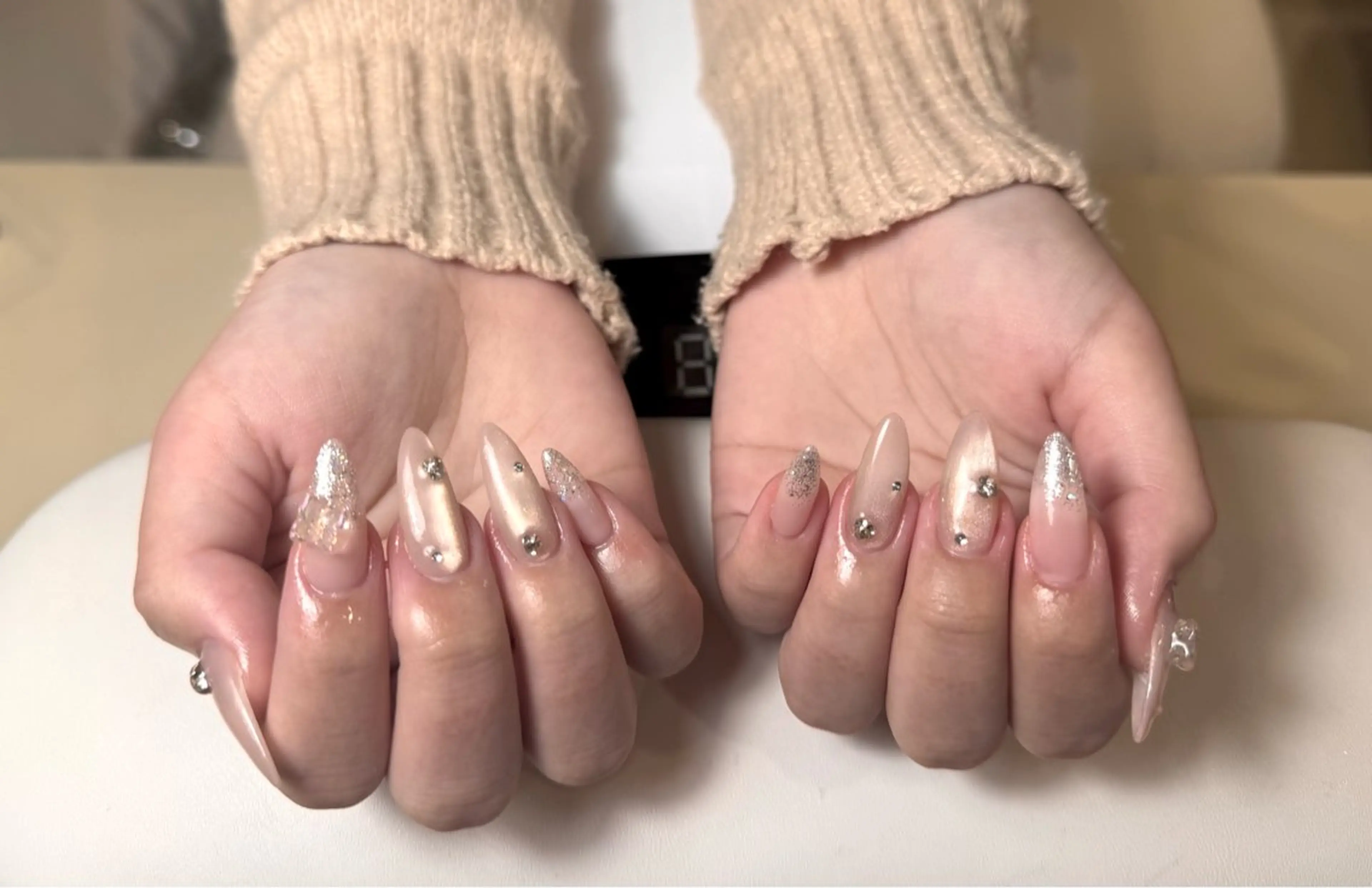 ネイル ハンドネイル チャ ミーのネイルデザイン