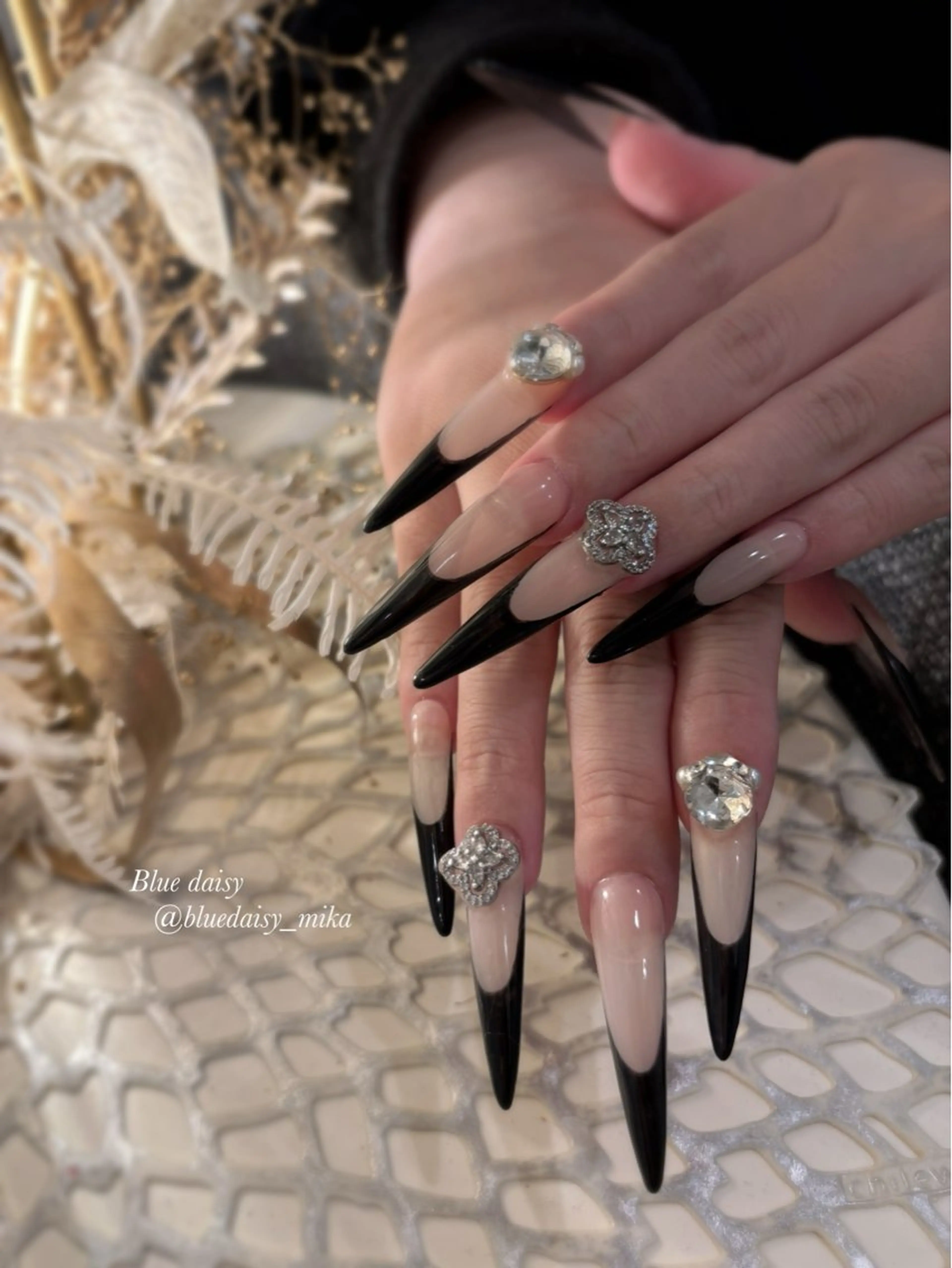 ネイル ロングネイル シンプルネイル ハンドネイル Blue　daisy　栄本店 【ブルーデイジー】所属・Blue daisy 栄本店のネイルデザイン