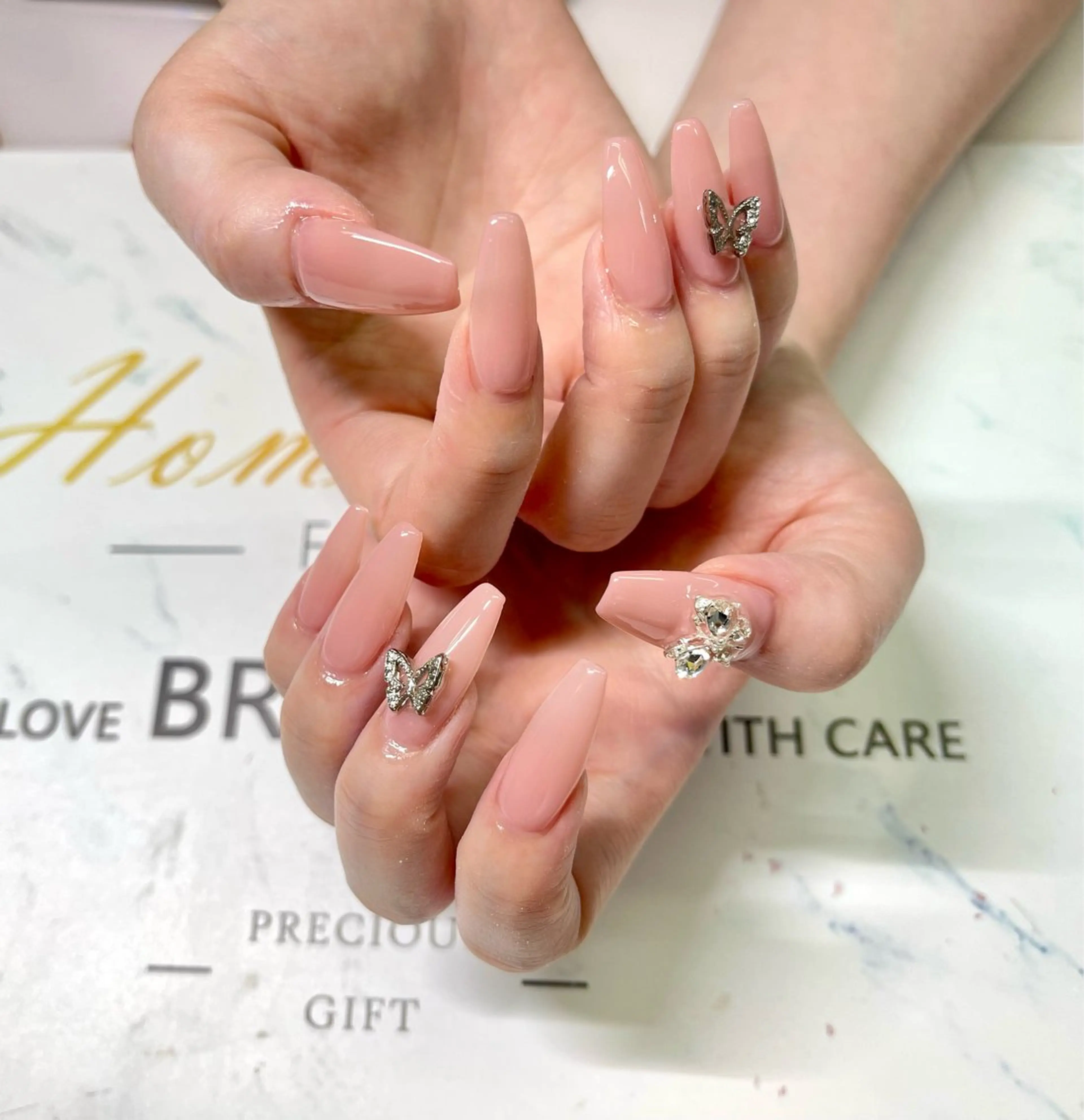 ネイル オーロラネイル 長さ出し フットネイル ジェルネイル キラキラネイル Jasmine -のネイルデザイン