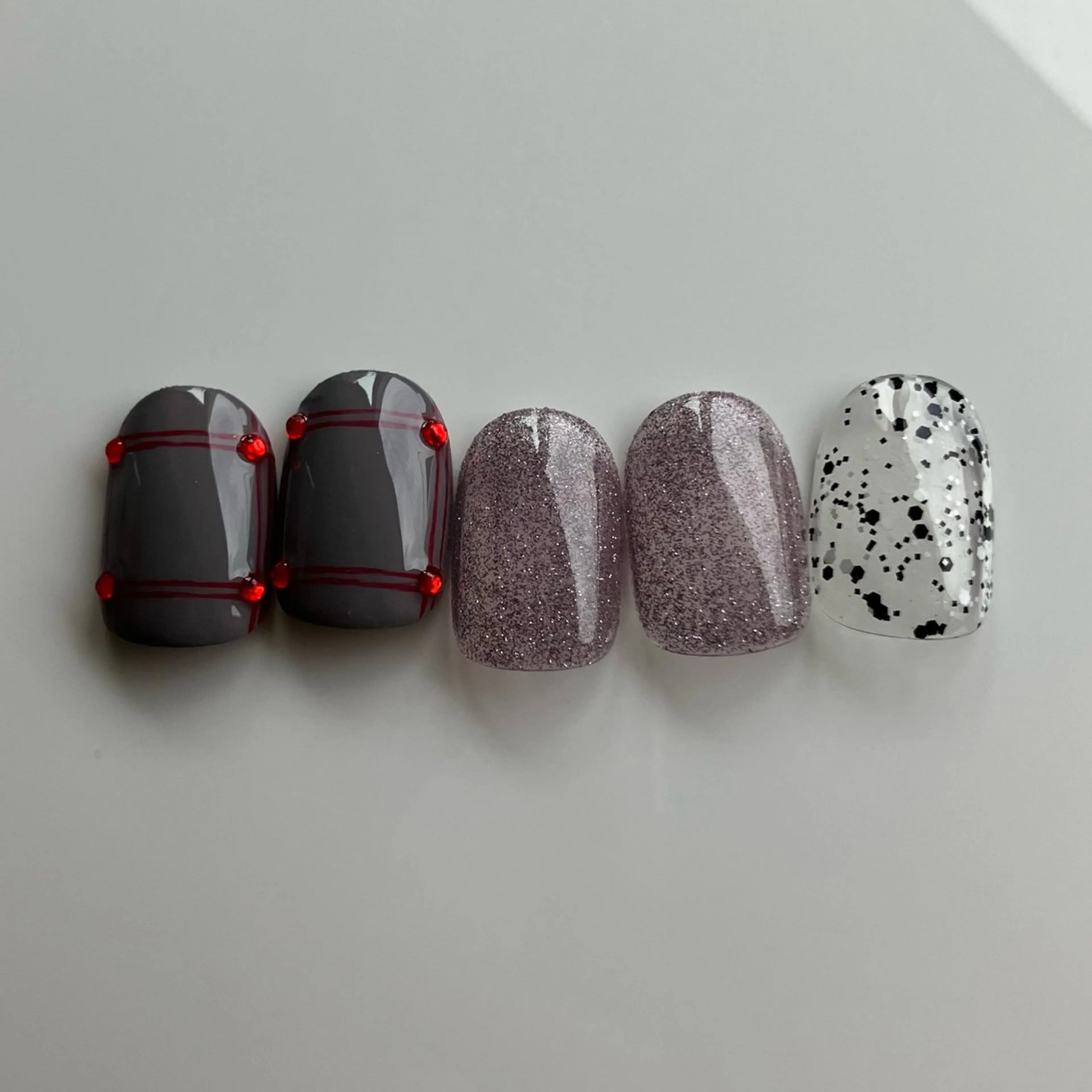 【50%off】4本アートデザインネイルの写真