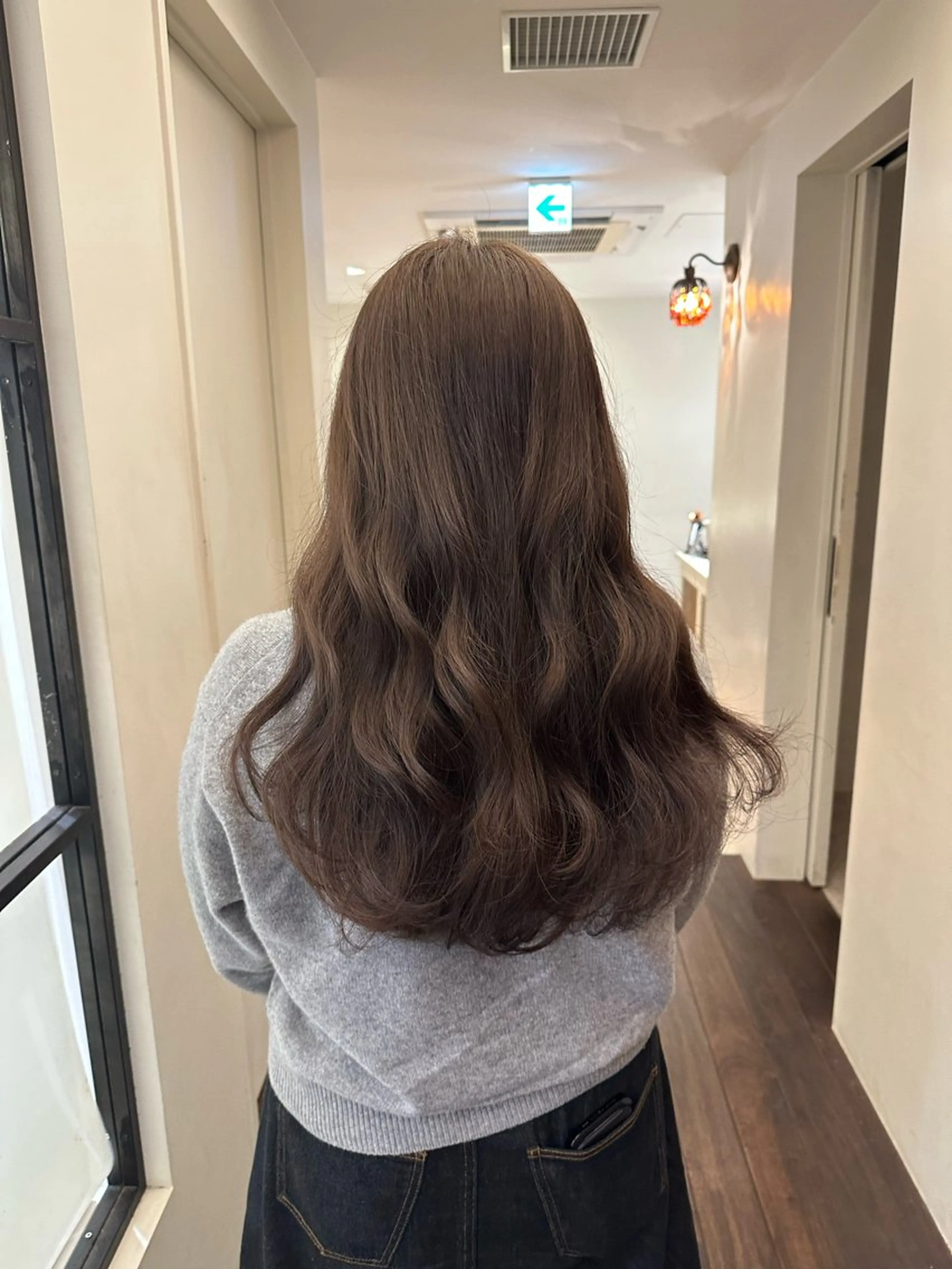 ロング カラー ヘアカラー 安丸 結夏のヘアスタイル